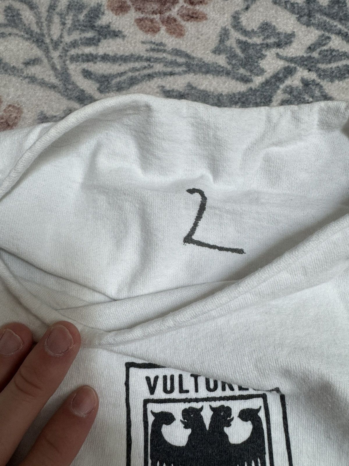 Kanye West YZY Vultures No seam Shirt - size 2 Size US M / EU 48-50 / 2 - 2 Thumbnail
