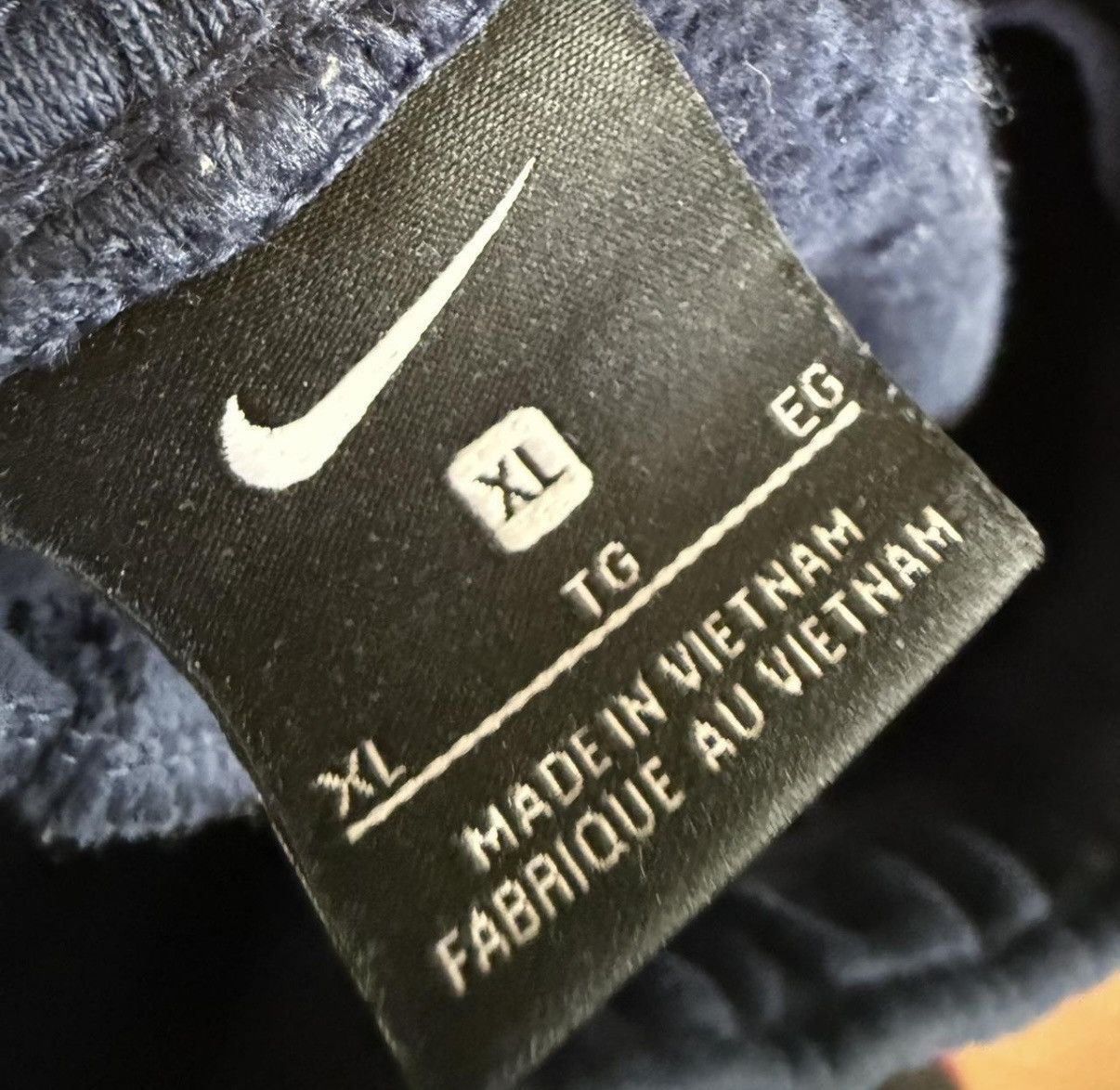 Nike Vintage navy blue Nike sweatpants Size US 30 / EU 46 - 3 Thumbnail