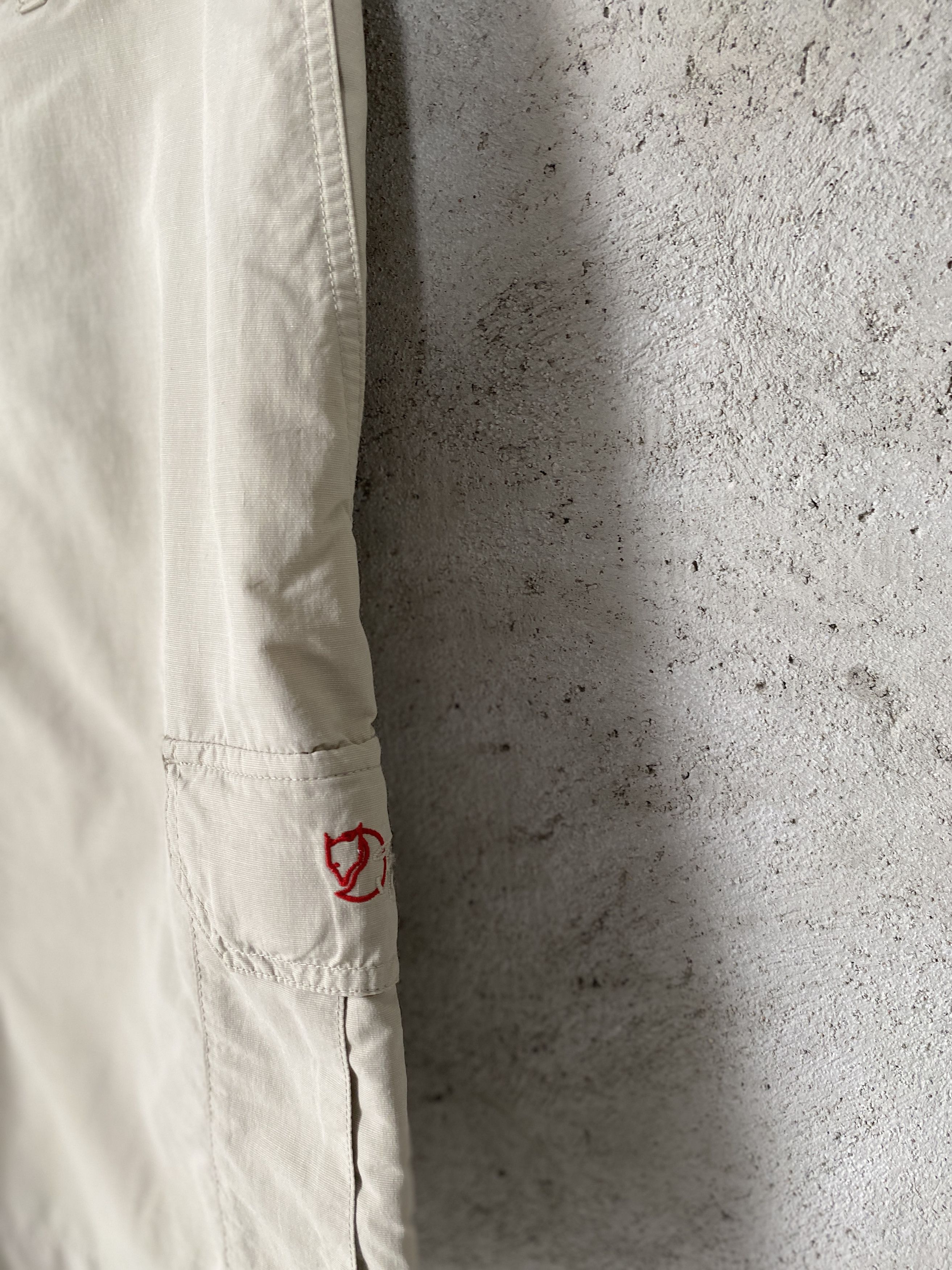 Fjallraven Fjallraven shorts outdoor casual vintage Size US 40 / EU 56 - 2 Thumbnail