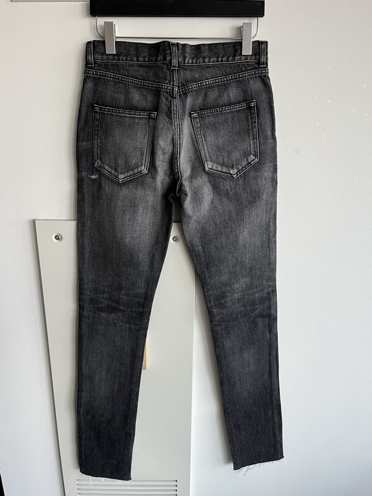 Saint Laurent Paris Saint Laurent Super Runway Skinny D02 Denim Jeans Size US 30 / EU 46 - 13 Thumbnail