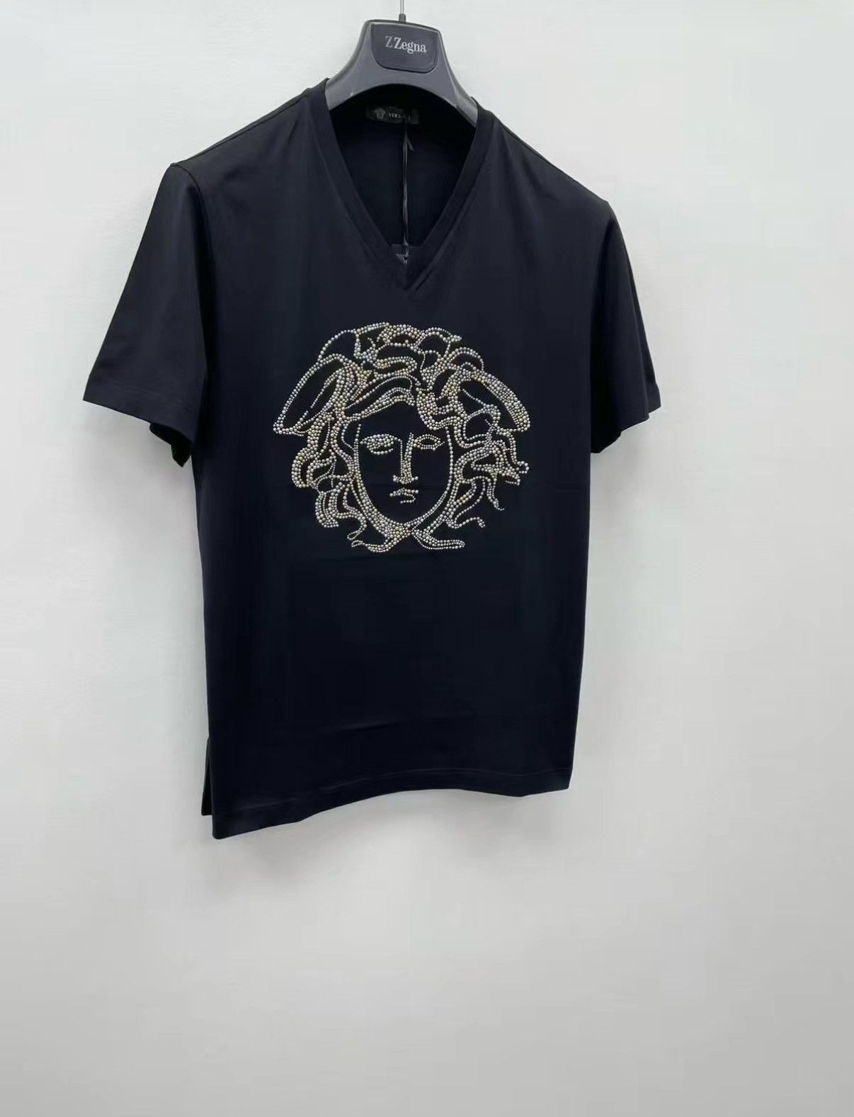 Versace VERSACE Mainline Heavy Rhinestone Short Sleeve T-shirt J30 Size US M / EU 48-50 / 2 - 2 Thumbnail