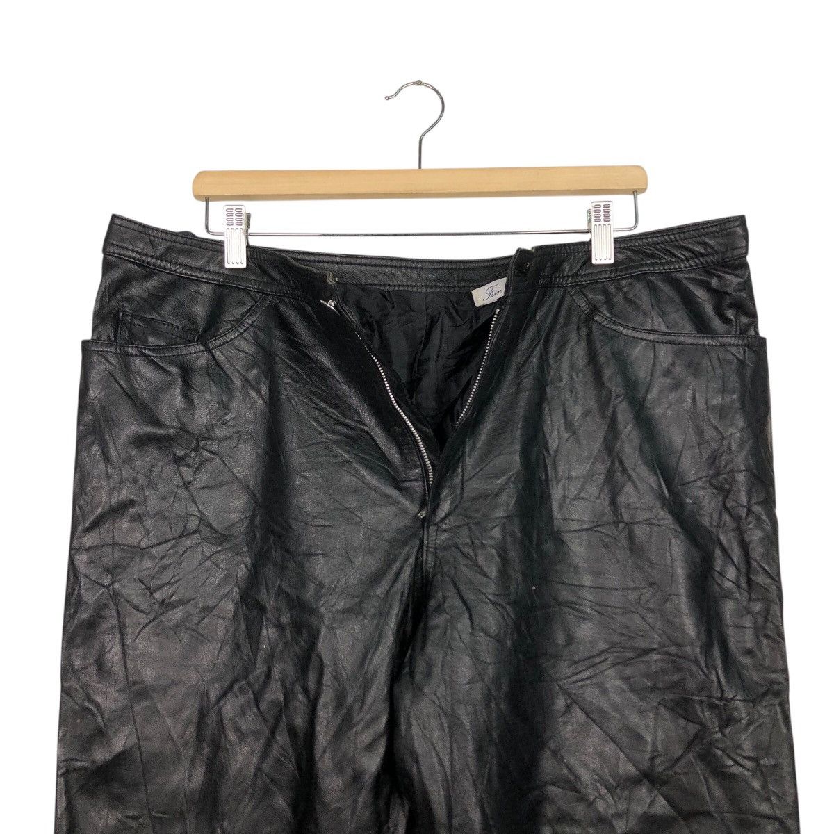 Japanese Brand 📌Vintage Biker Casual Leather Pants Fun Lemo Issey Miyake Size US 38 / EU 54 - 16 Thumbnail