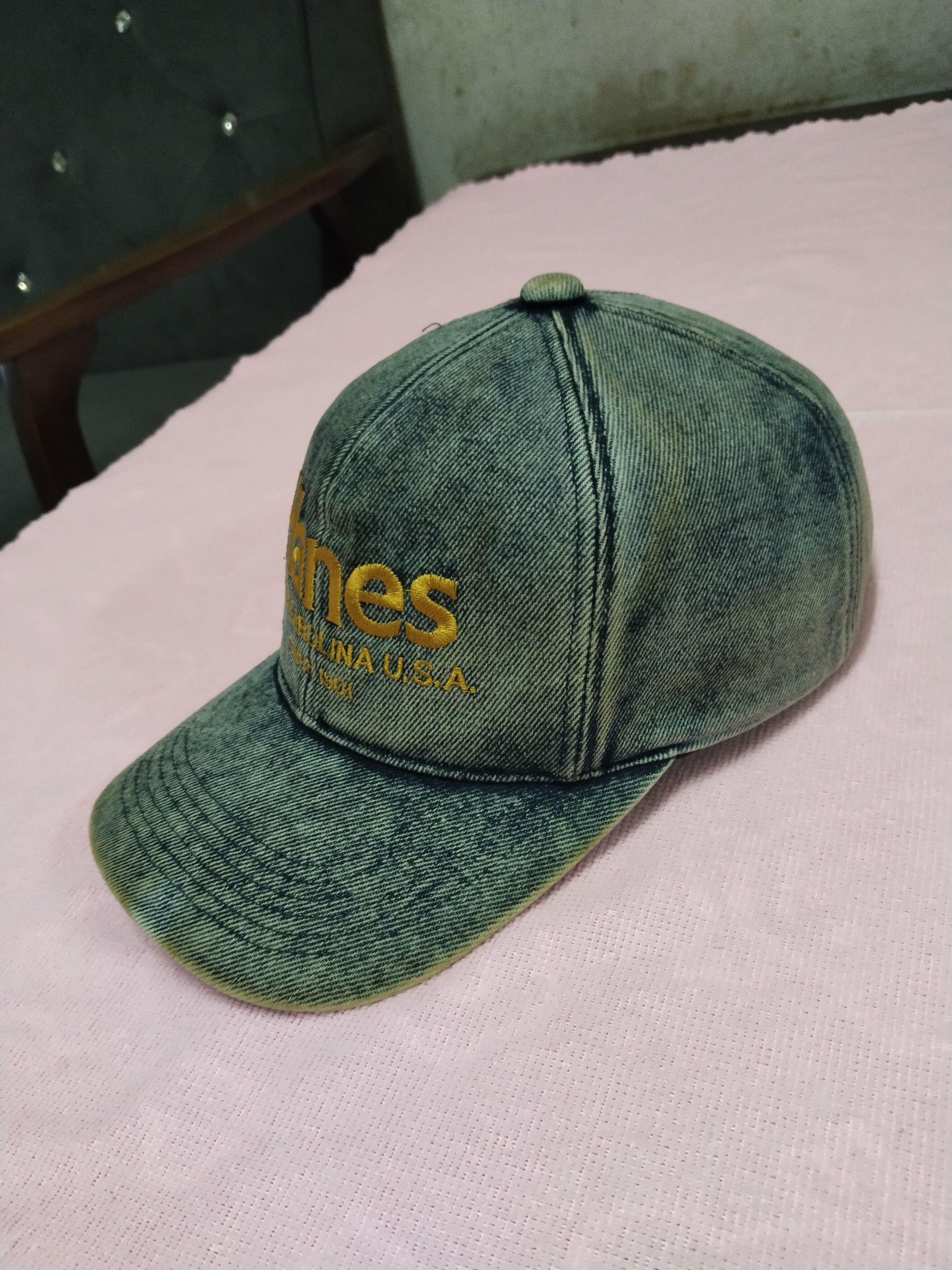 Hanes RARE HANES DENIM TEARS NORTH CAROLINA USA CAP Size ONE SIZE - 3 Thumbnail