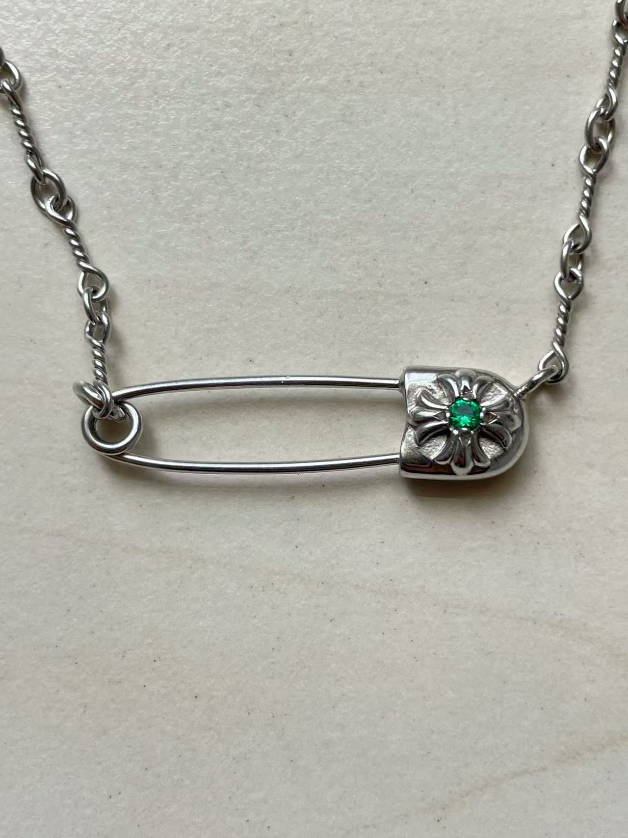 Chrome Hearts Chrome Hearts 18K White Gold Emerald Pin Safety Necklace Size ONE SIZE - 9 Thumbnail