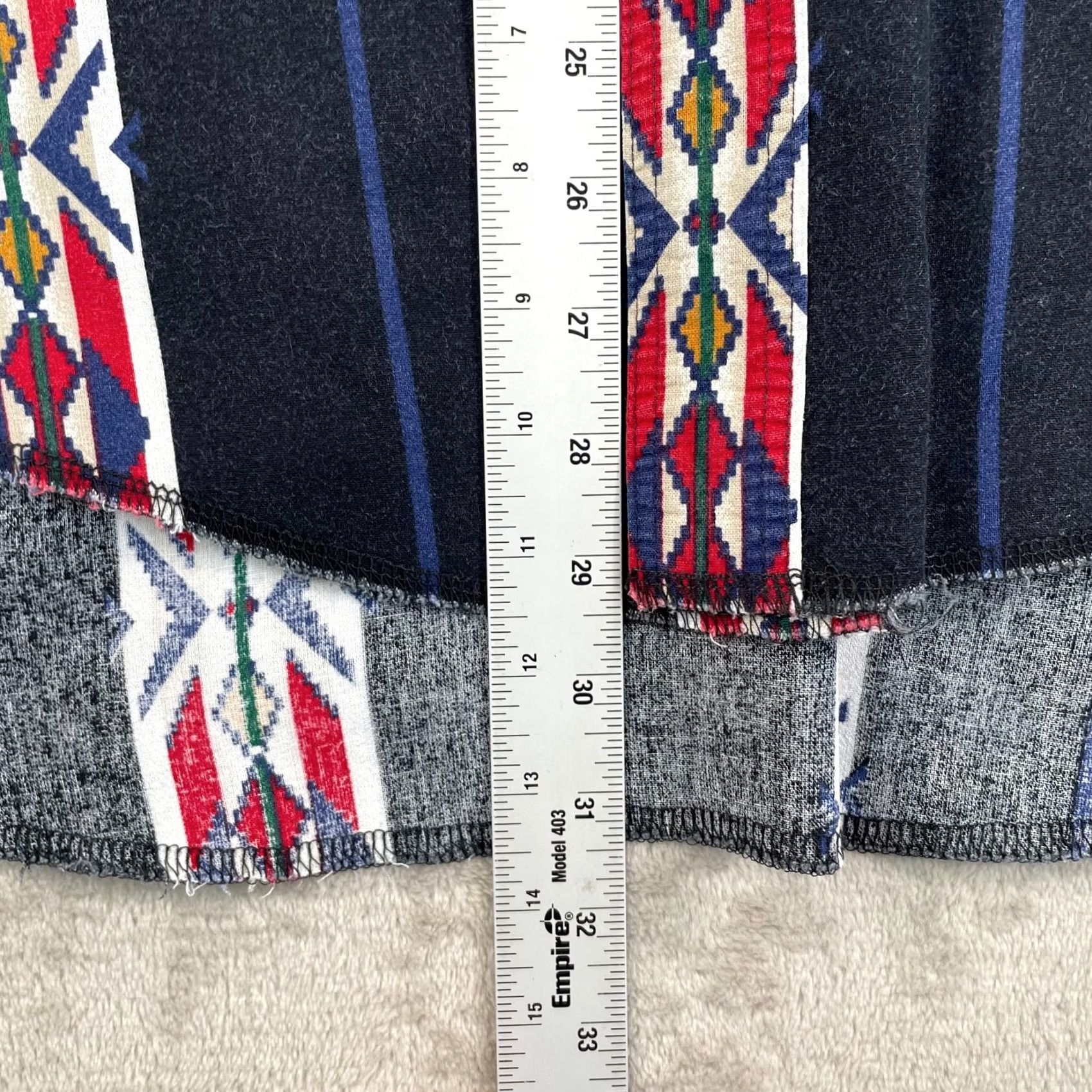Wrangler VINTAGE Wrangler Brushpopper Shirt Men Large Black Multi Aztec Southwestern AOP Pearl Snap Cowboy Western Retro Ranch 2000s Mens Size US L / EU 52-54 / 3 - 6 Thumbnail