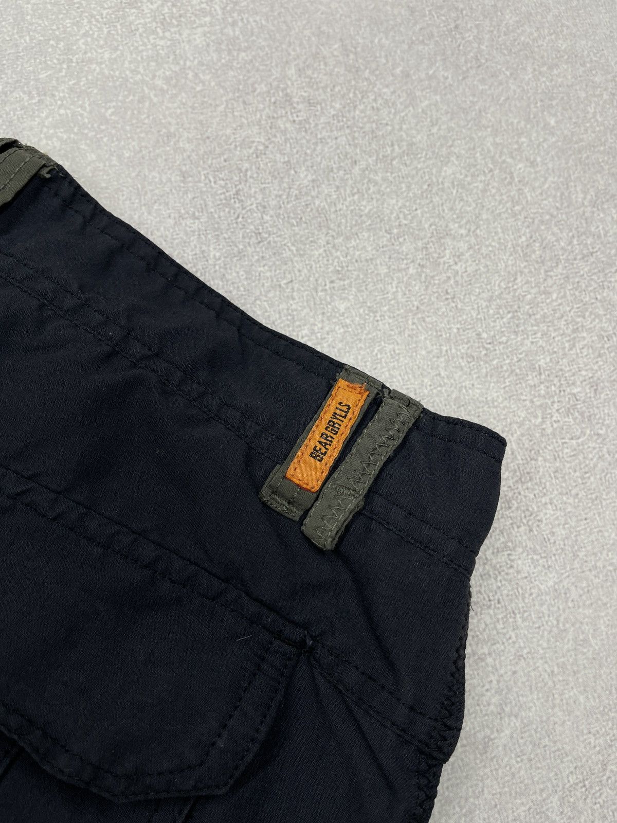 Other Mens Craghoppers Bear Grylls Cargo Pants Outdoor Gorpcore Size US 32 / EU 48 - 9 Thumbnail