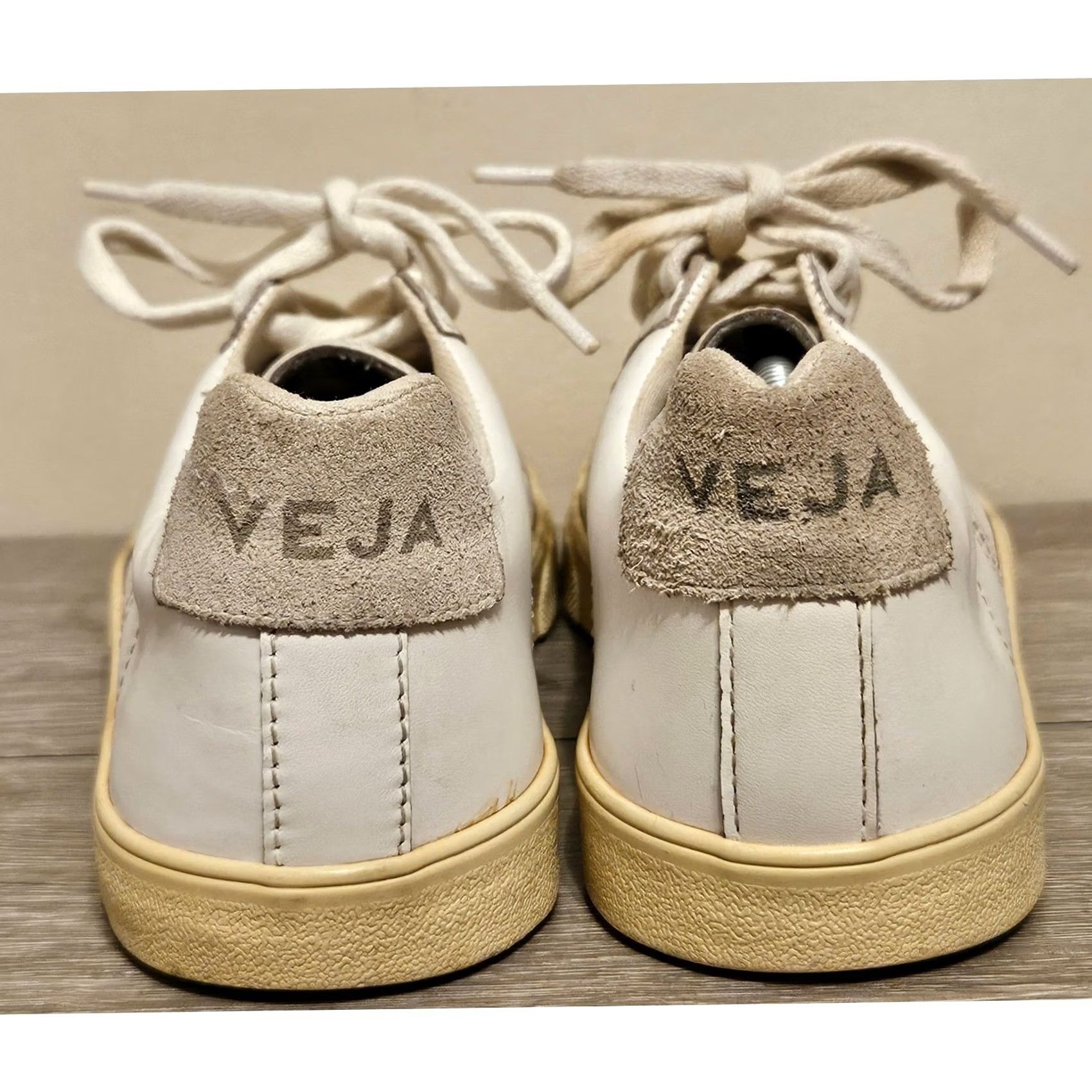 Veja VEJA Shoes Womens Size 8 White Leather Casual Low Top Sneaker Size M / US 6-8 / IT 42-44 - 5 Thumbnail