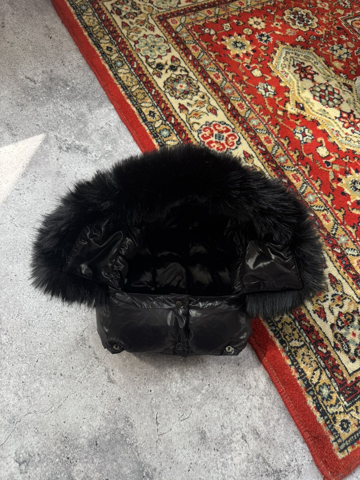 Moncler Moncler fur hood black puffer Size ONE SIZE - 4 Thumbnail