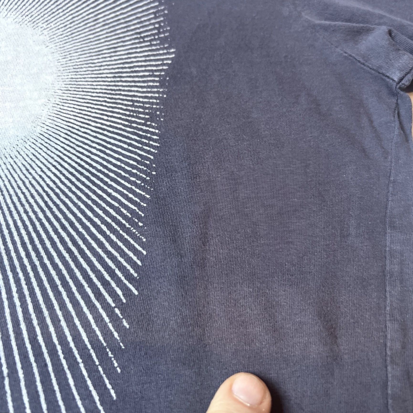 Vintage Mollusk California Sun Rays Shirt Medium Surfer Vintage Men Gray Cotton Knit Short Sleeve Crew Neck Logo T-Shirt Size US M / EU 48-50 / 2 - 3 Thumbnail
