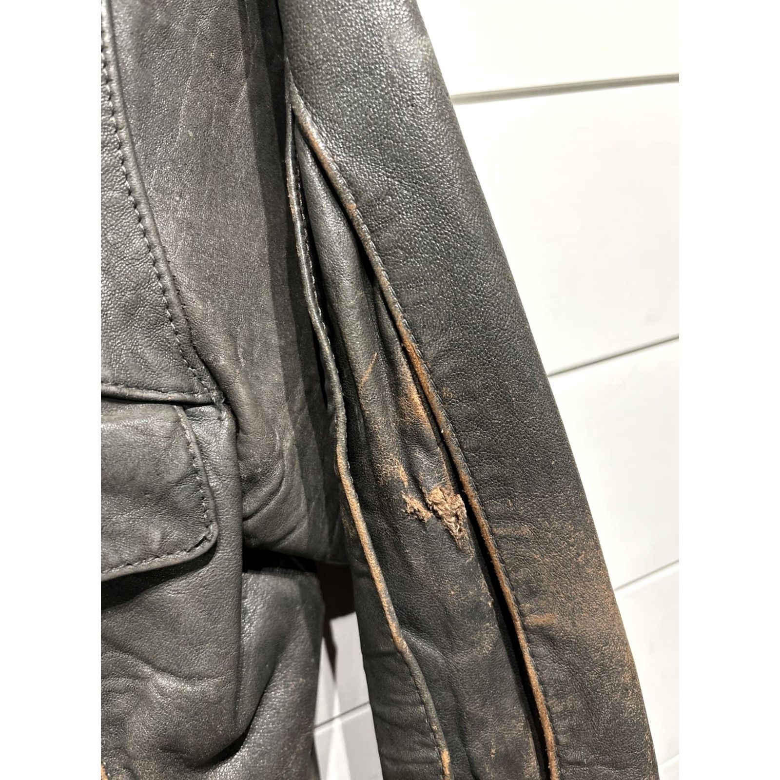 Ben Sherman VINTAGE Bermans Leather Bomber Jacket Mens Small Gray Motorcycle Style Size US S / EU 44-46 / 1 - 3 Thumbnail