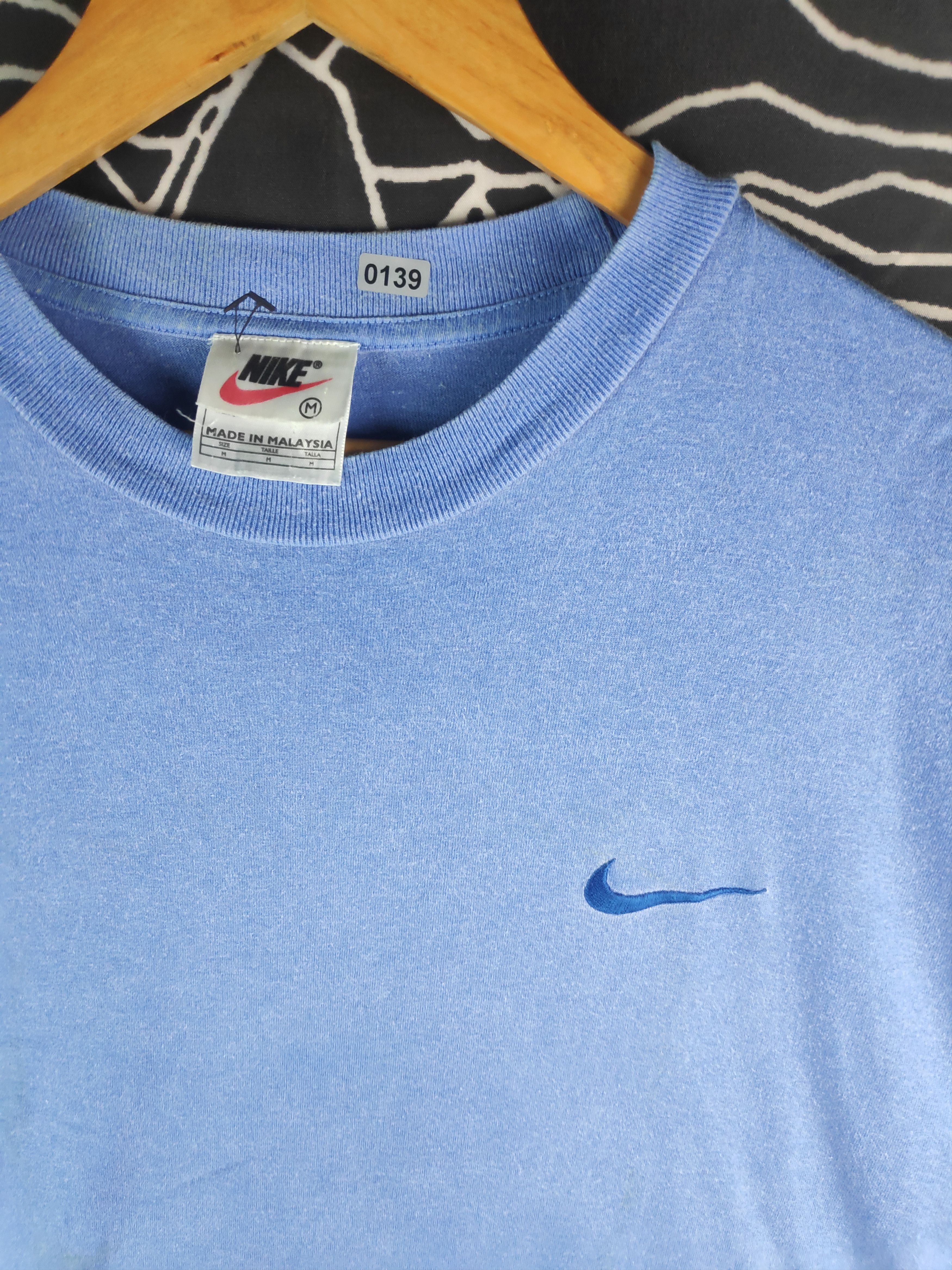 Nike × Vintage Vtg 90s Nike Swoosh Small Logo Embroided Faded Wash Tee Size US M / EU 48-50 / 2 - 3 Thumbnail