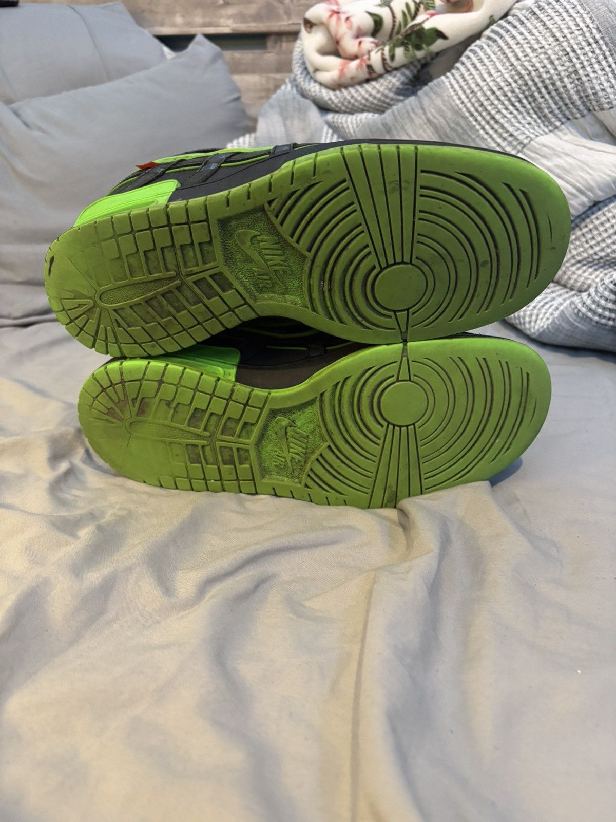 Off-White Off White x Air Rubber Dunk Green Strike Size US 10 / EU 43 - 5 Thumbnail