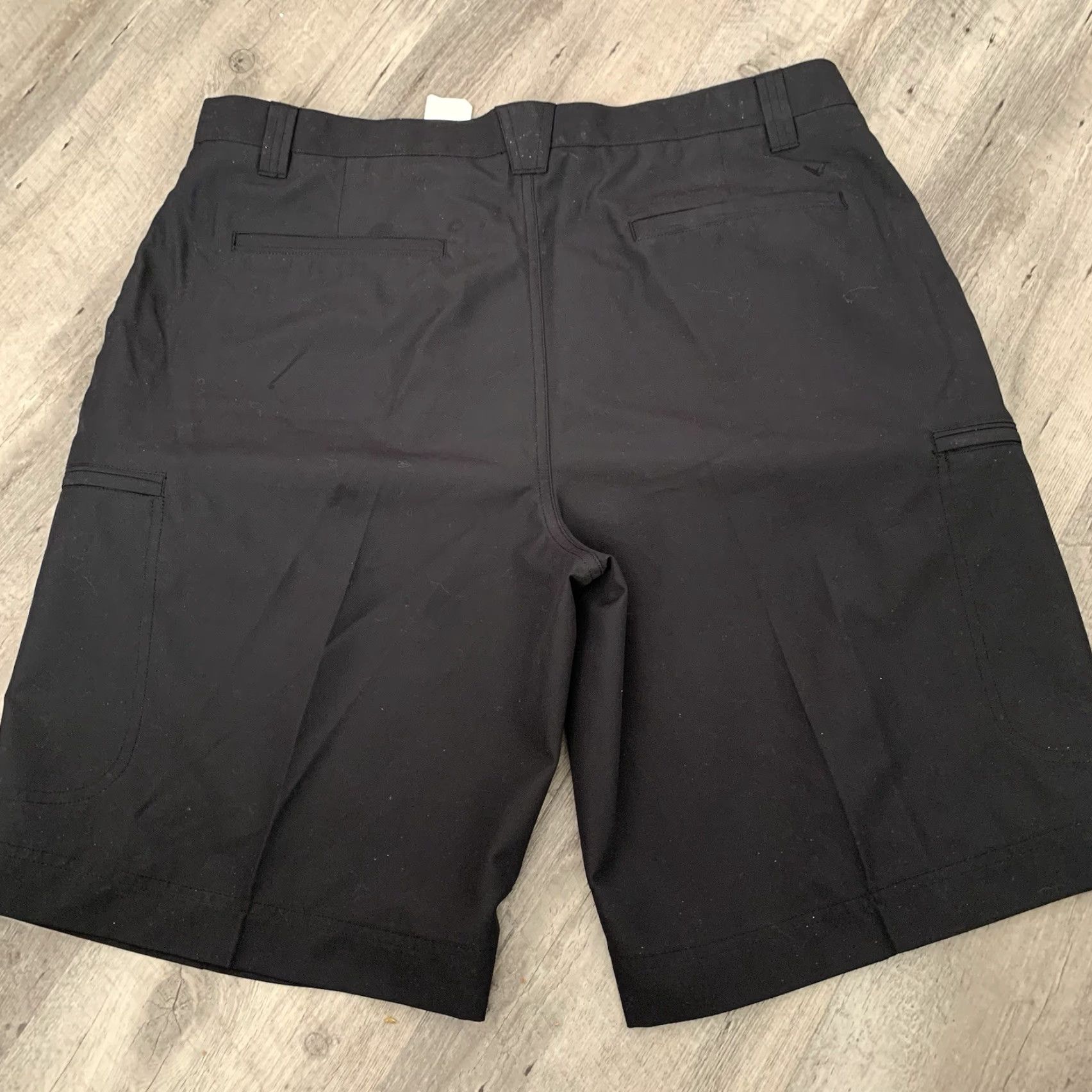 Callaway Callaway Men's Shorts Cargo 10” Inseam Black Polyester Woven Pockets Flat Front Regular Fit 36in 36 | Golf, Sports, Outdoor, Travel, Workwear Size US 36 / EU 52 - 3 Thumbnail