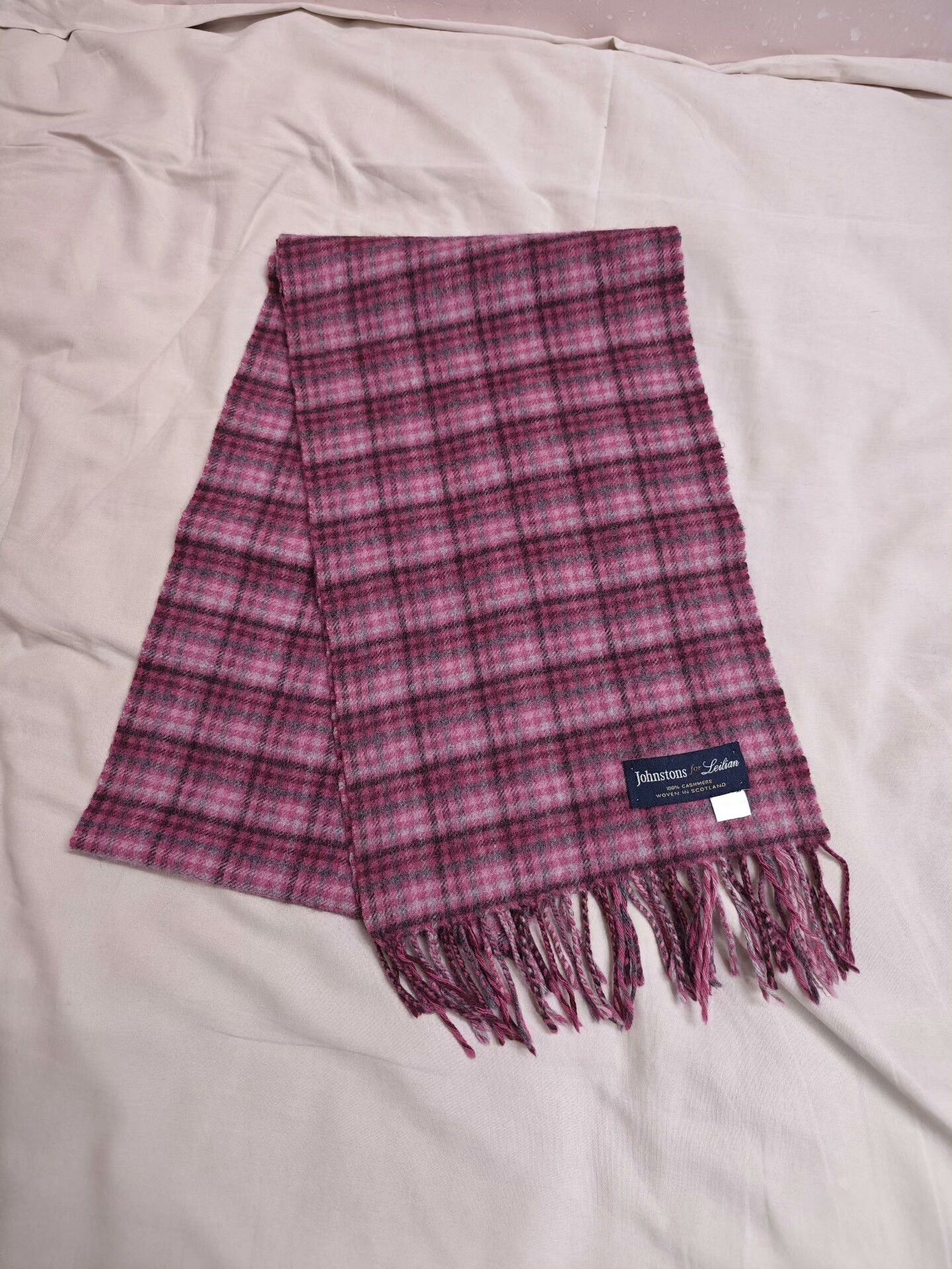 Johnstons Of Elgin Johnstons Cashmere Scarf for Leilian Size ONE SIZE - 1 Thumbnail