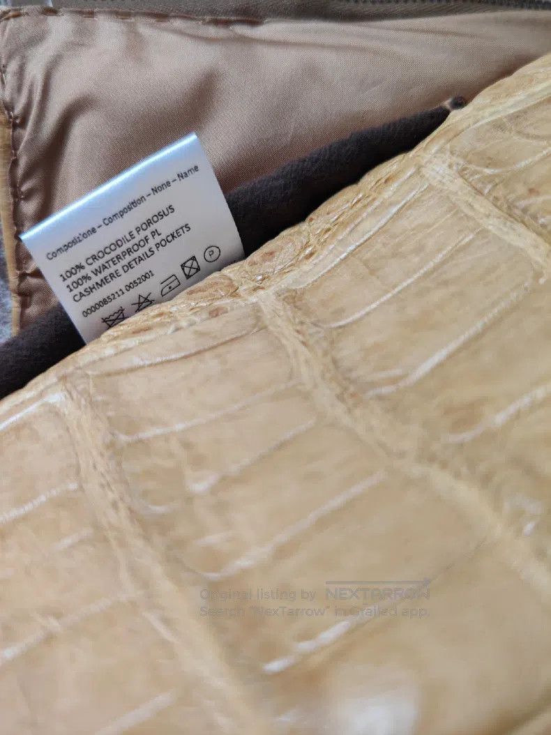 Brioni Brioni Golden bay crocodile whole skin vest Size US XL / EU 56 / 4 - 9 Thumbnail