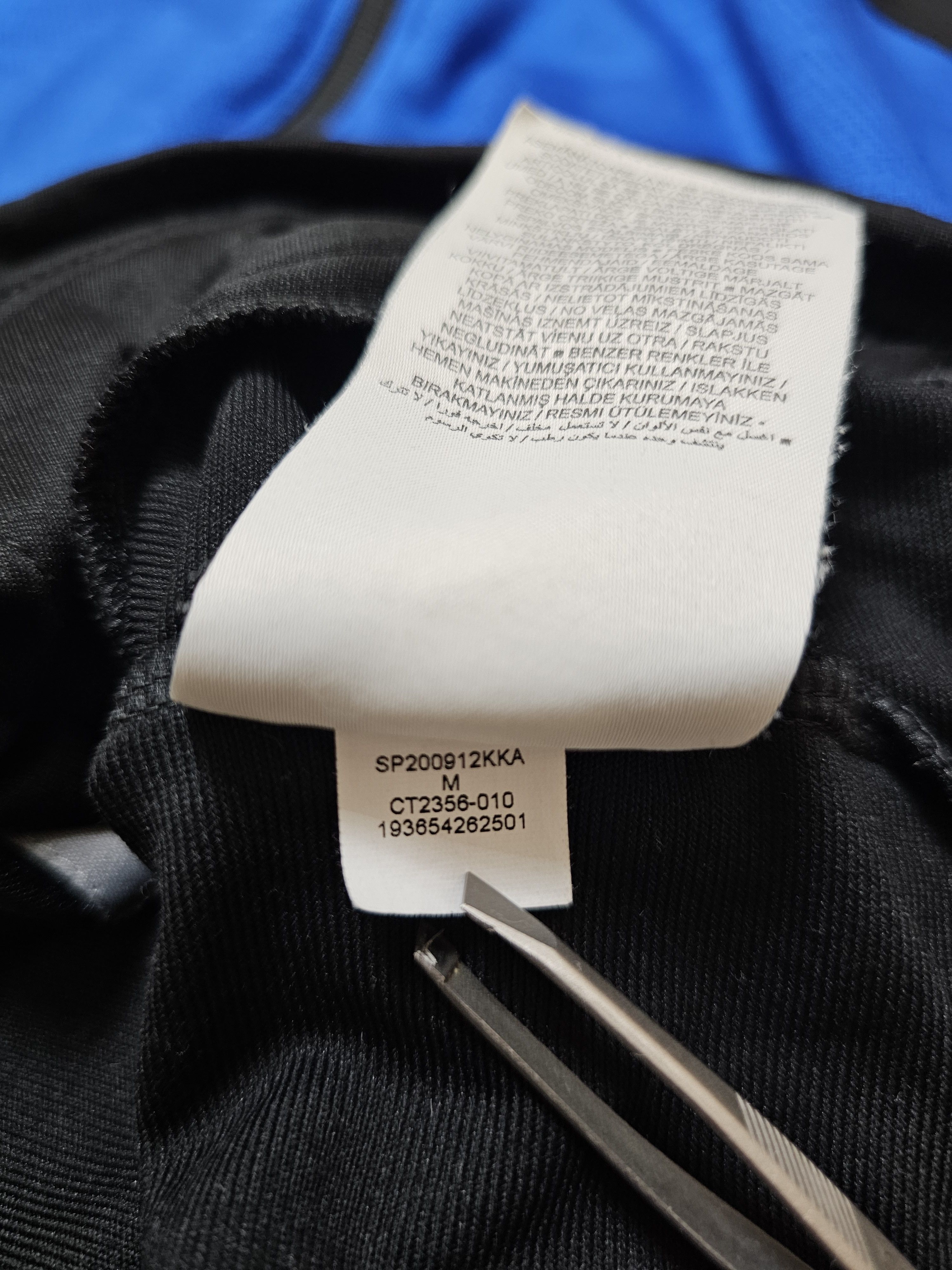 Nike PSG PARIS SAINT-GERMAIN FOOTBALL JACKET SOCCER JACKET ZIP Size US M / EU 48-50 / 2 - 10 Thumbnail