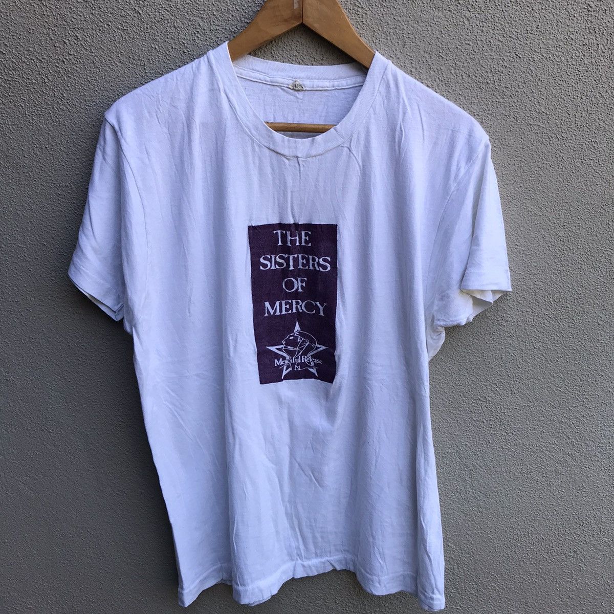 Band Tees Vintage 80s SISTER OF MERCY band tee promo merciful release Size US L / EU 52-54 / 3 - 2 Thumbnail