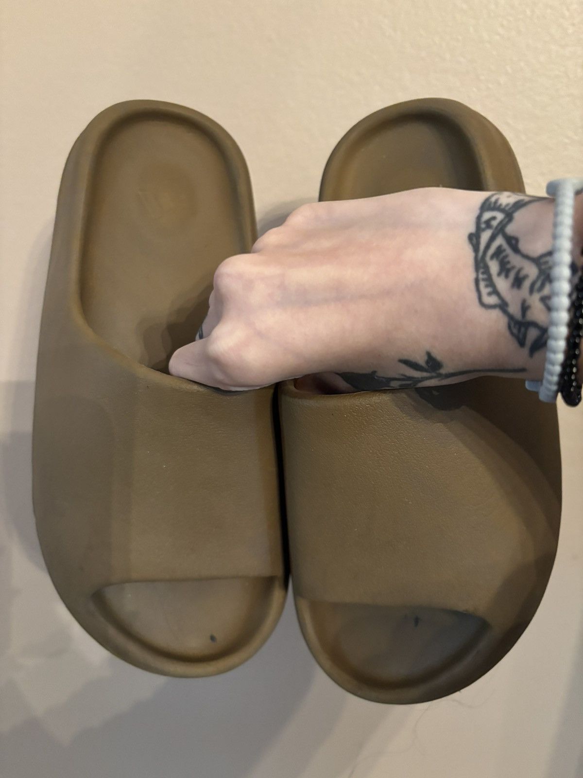 Yeezy Adidas Yeezy Slides 'Ochre' Size US 7 / EU 40 - 3 Thumbnail