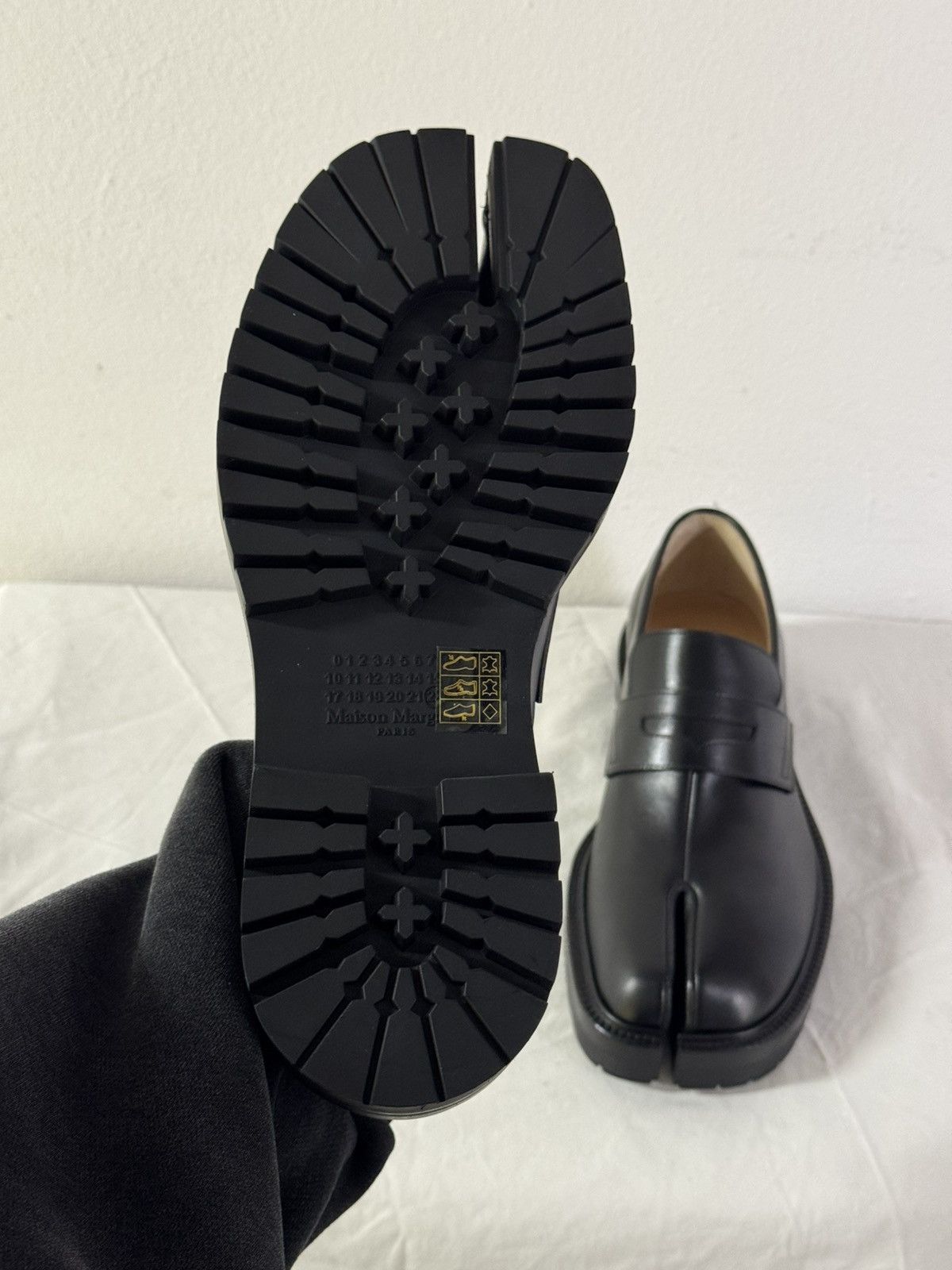 Maison Margiela Maison Margiela Tabi Platform Loafers - Black 45 Size US 12 / EU 45 - 8 Thumbnail