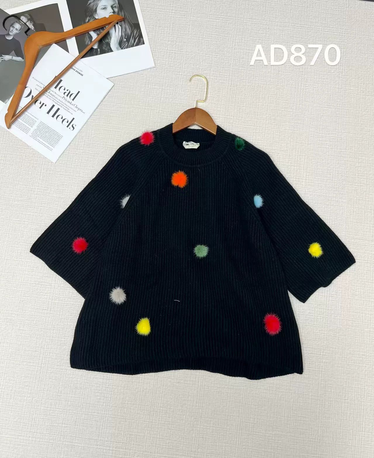 Fendi FENDI Fur Ball Cashmere Knit Sweater Size US M / EU 48-50 / 2 - 1 Thumbnail