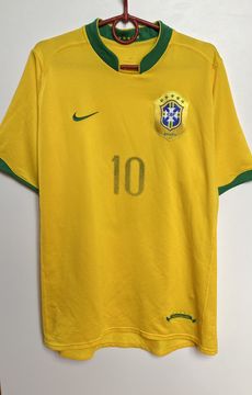 BRAZIL NATIONAL TEAM HOME FOOTBALL SHIRT RONALDINHO #10 SIZE L