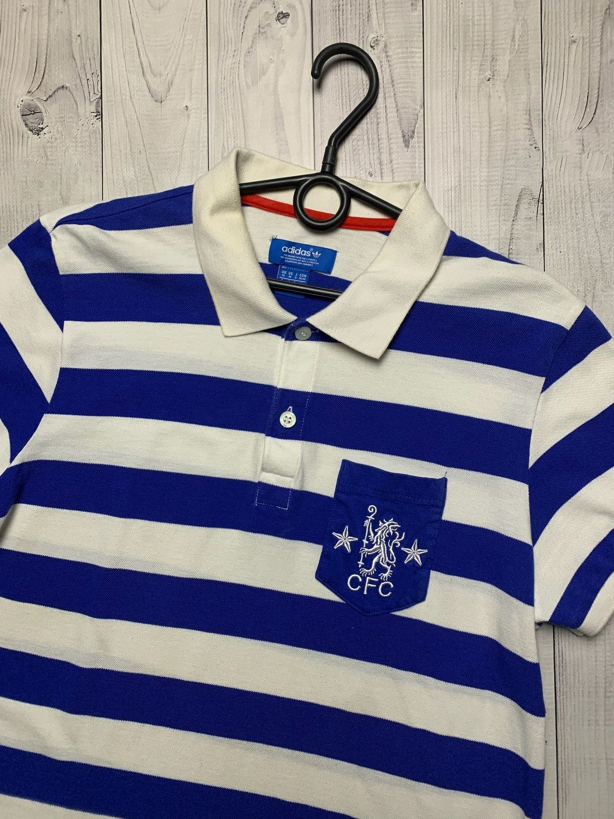 Adidas × Chelsea Soccer × Vintage Vintage adidas Chelsea polo striped logo rare size M Size US M / EU 48-50 / 2 - 2 Thumbnail