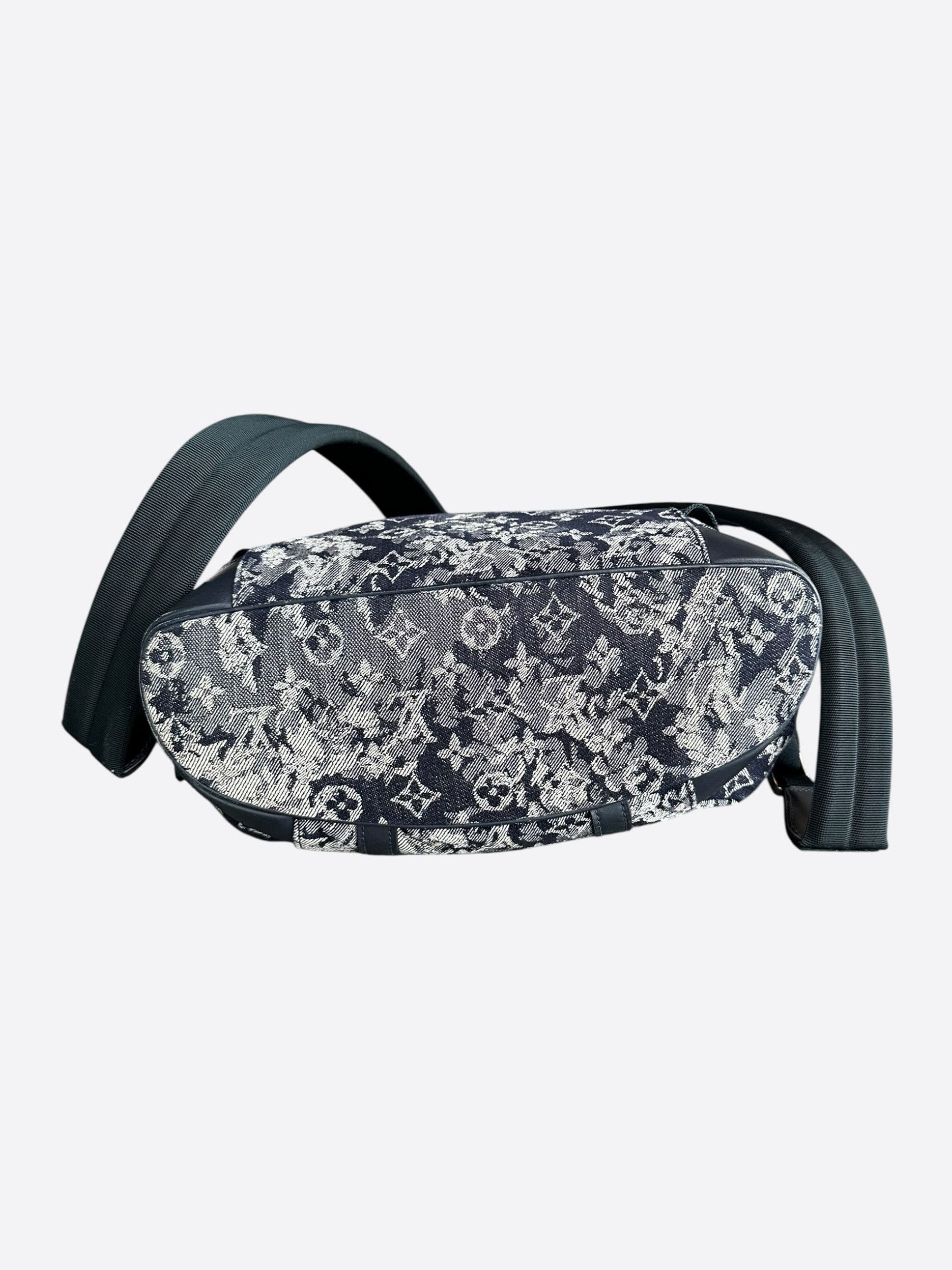Louis Vuitton Louis Vuitton Navy Tapestry Monogram Christopher Backpack Size ONE SIZE - 5 Thumbnail