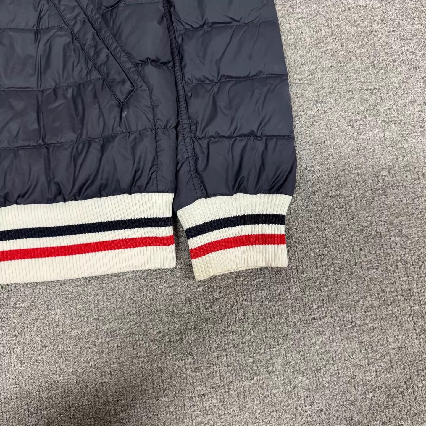 Moncler Moncler x Thom Browne down jacket new with tags size 3 Size L / US 10 / IT 46 - 3 Thumbnail