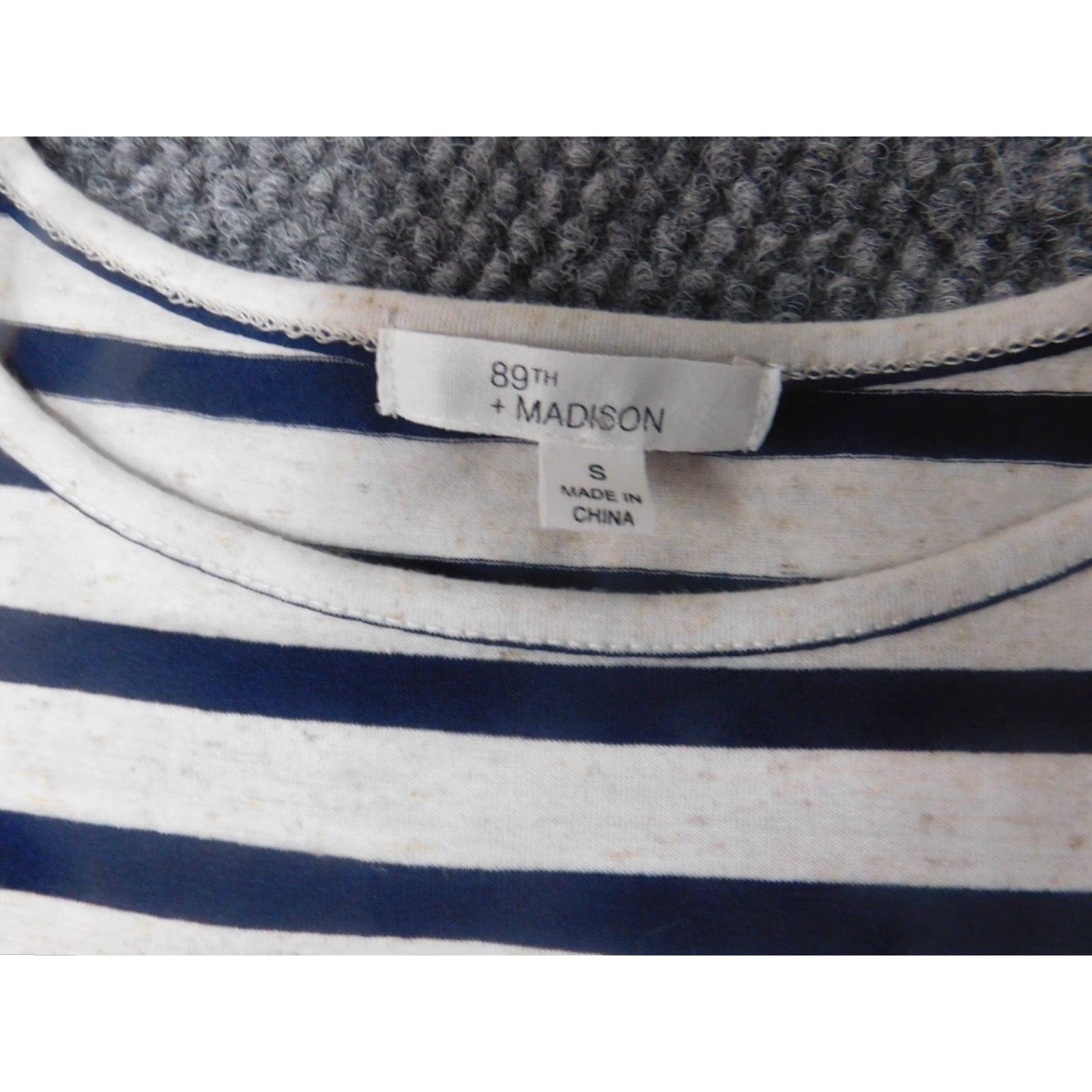 Vintage 89th & Madison Womens Blouse Short Sleeve Crew Neck Pullover Blue Striped S Small Regular Stretch Button Casual Vintage: No Size S / US 4 / IT 40 - 4 Thumbnail