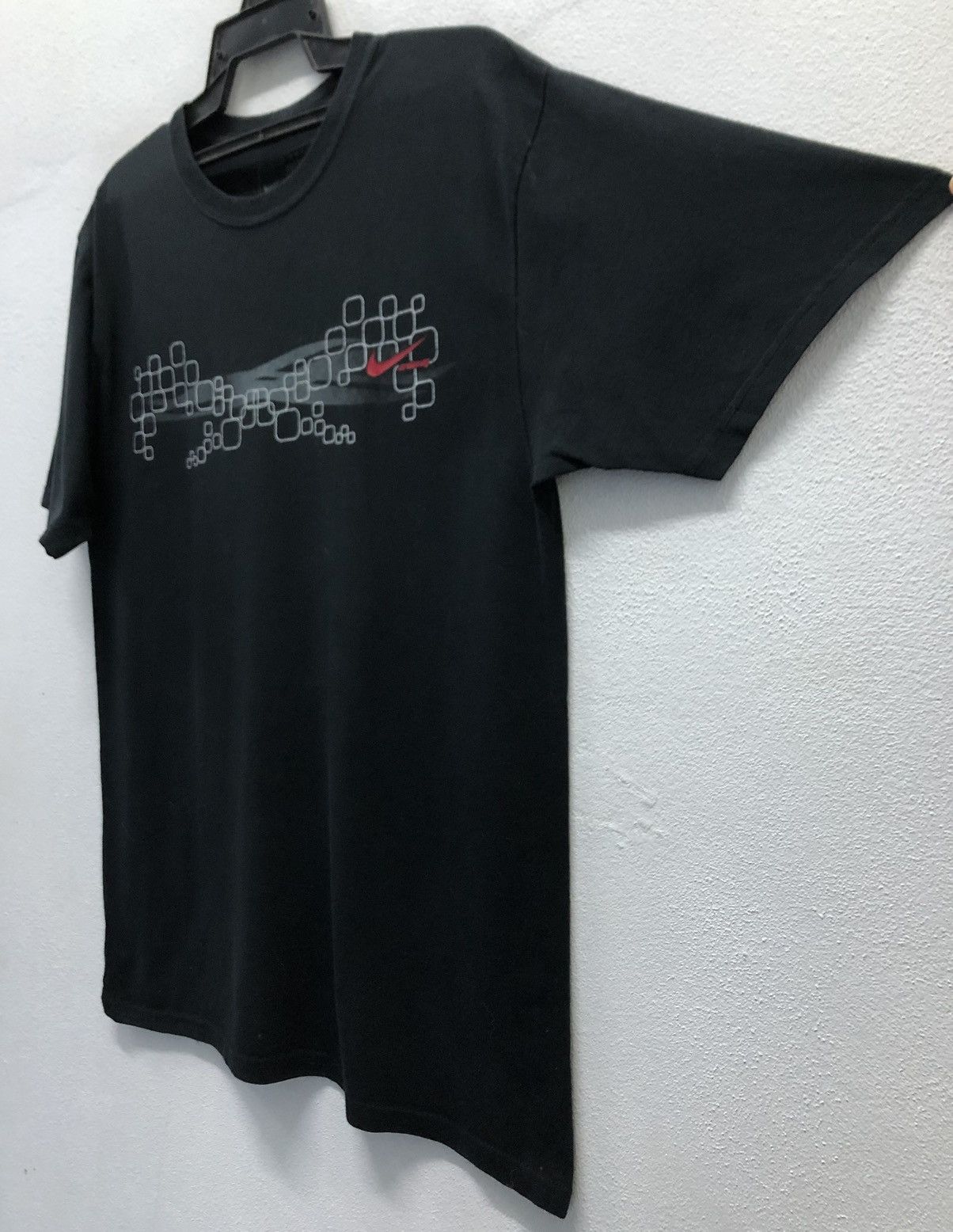 Nike Vintage Nike Swim T-Shirt Size US L / EU 52-54 / 3 - 6 Thumbnail