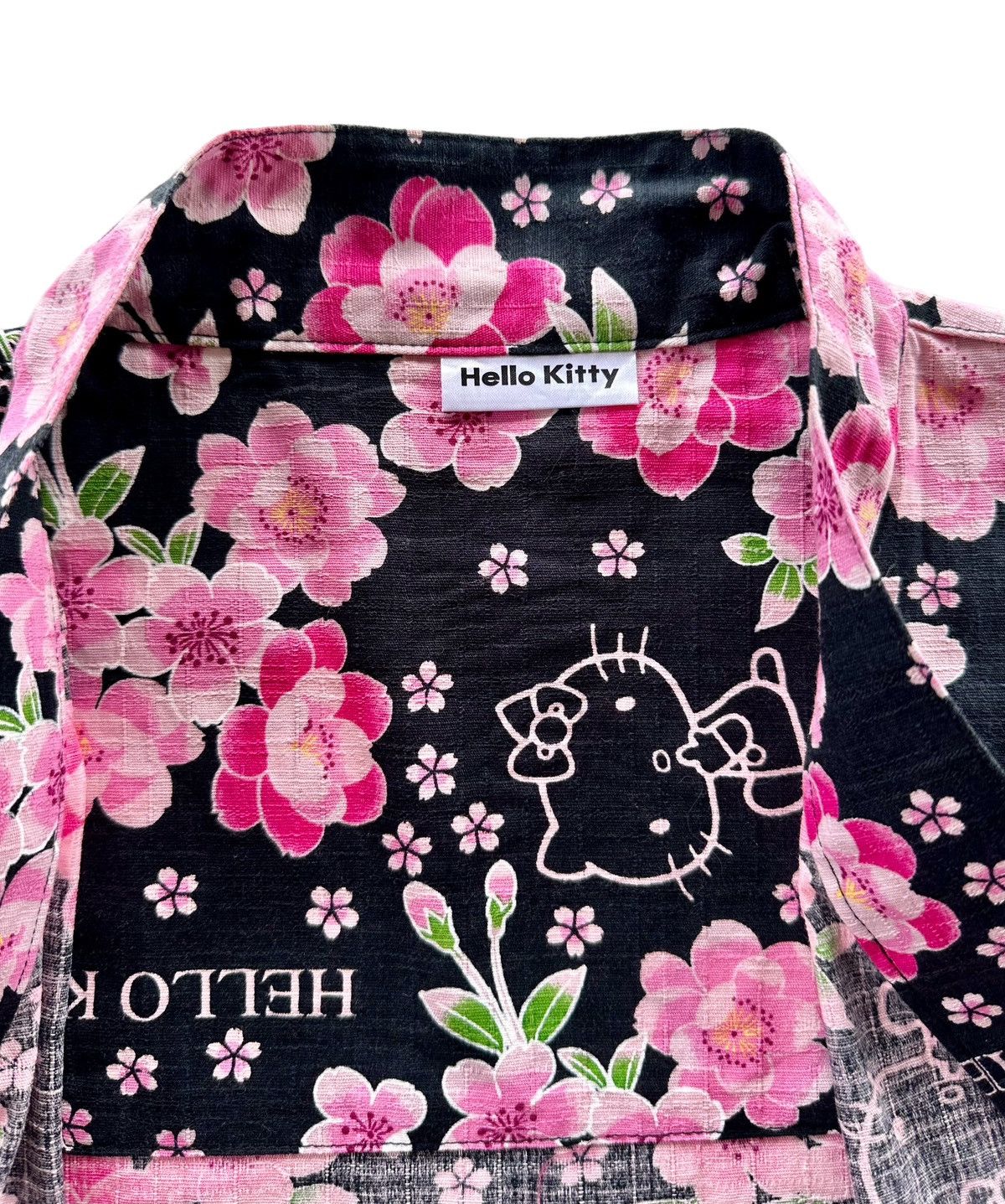 Anime × Japanese Brand × Komono Hello Kitty Kimono Size US L / EU 52-54 / 3 - 2 Thumbnail