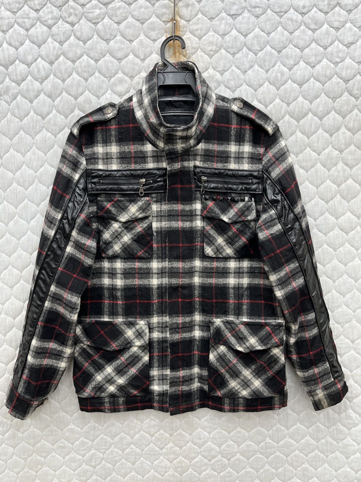 🔥🔥🔥ARCHIVE IN THE ATTIC JACKET