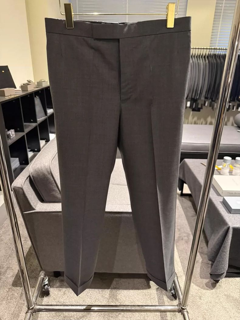 Thom Browne Thom Browne Size 2 Classic solid color trousers 2505-Nexta Size US 32 / EU 48 - 1 Thumbnail