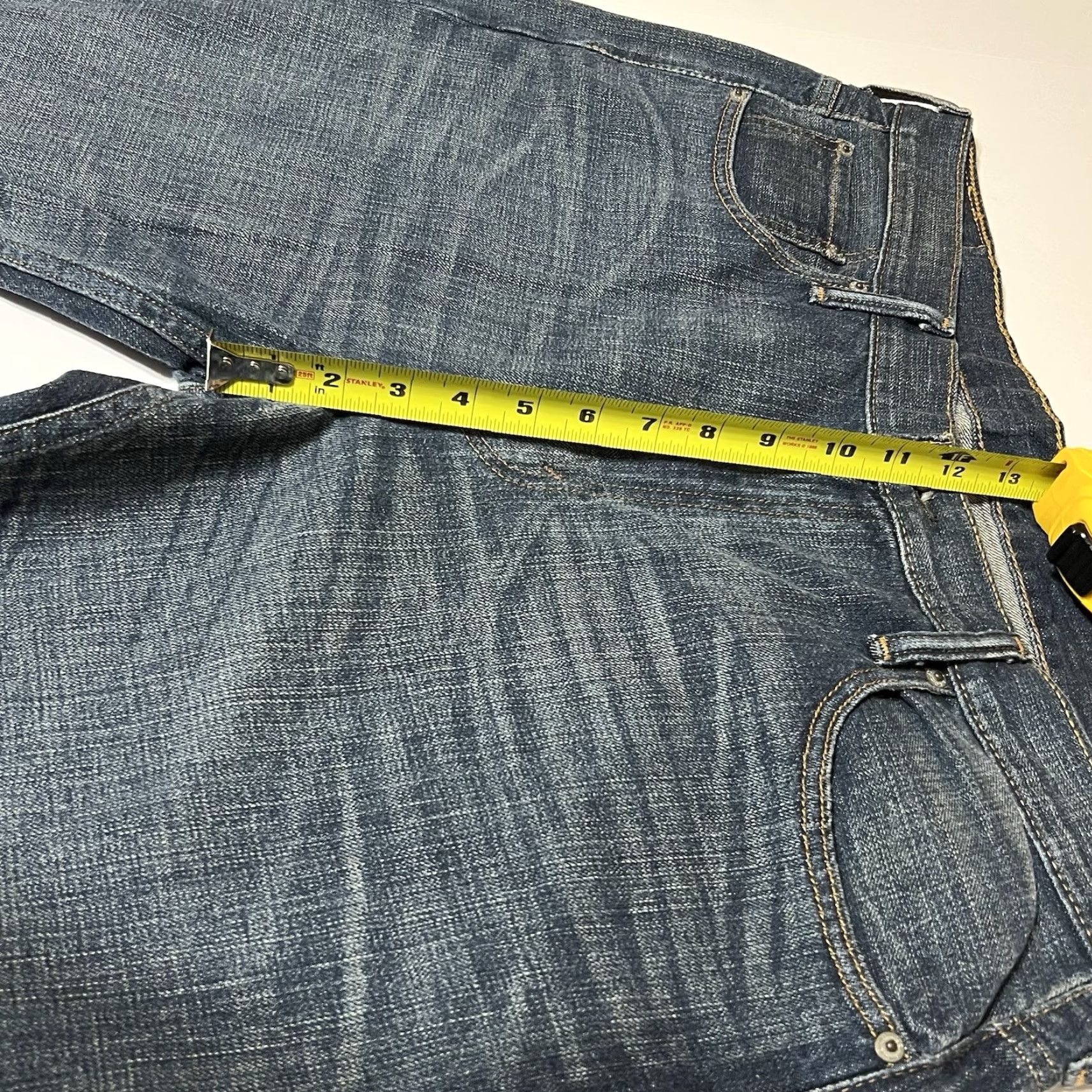 Levi's Levi's 569 Jeans Men Regular 38x32 Blue Denim Straight Relaxed 5-Pocket Zip Closure Vintage N/A Size US 38 / EU 54 - 4 Thumbnail
