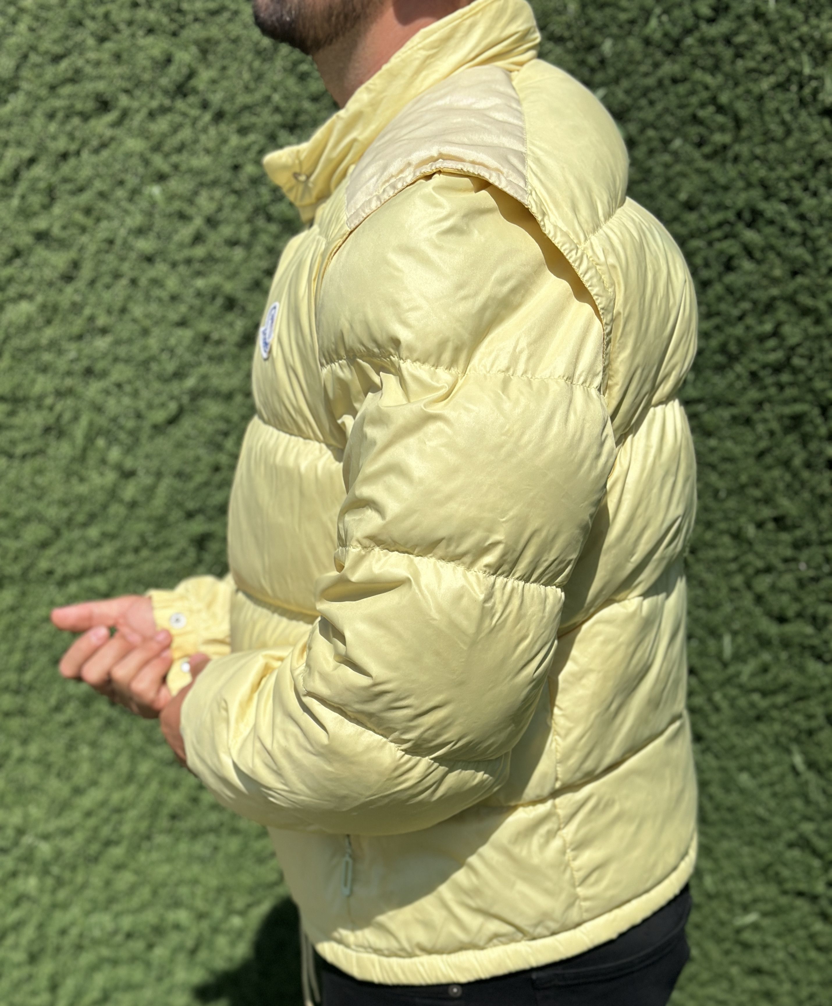 Moncler Rare Grenoble Moncler 1984 Goose Down Piumino Size 3 M L Size US L / EU 52-54 / 3 - 4 Thumbnail