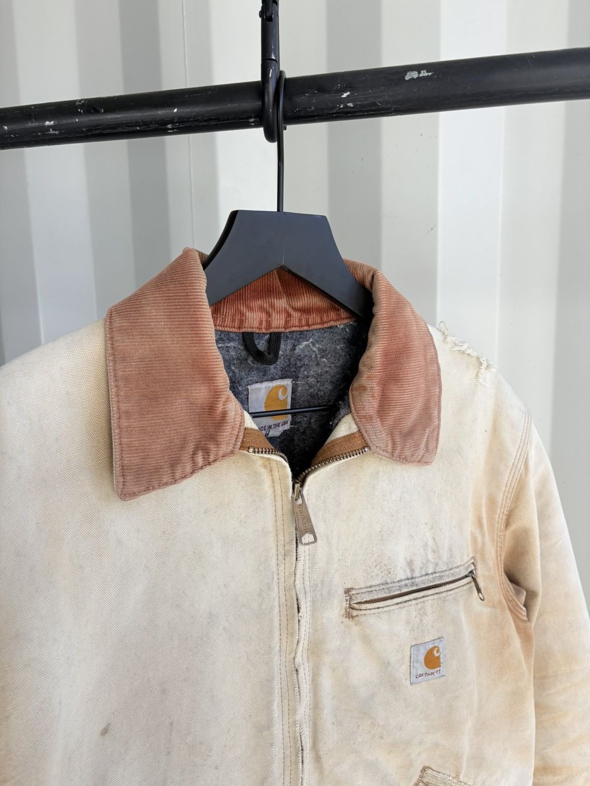 Carhartt Vintage Carhartt Detroit Faded Thrashed Jacket GRUNGE Size US L / EU 52-54 / 3 - 5 Thumbnail