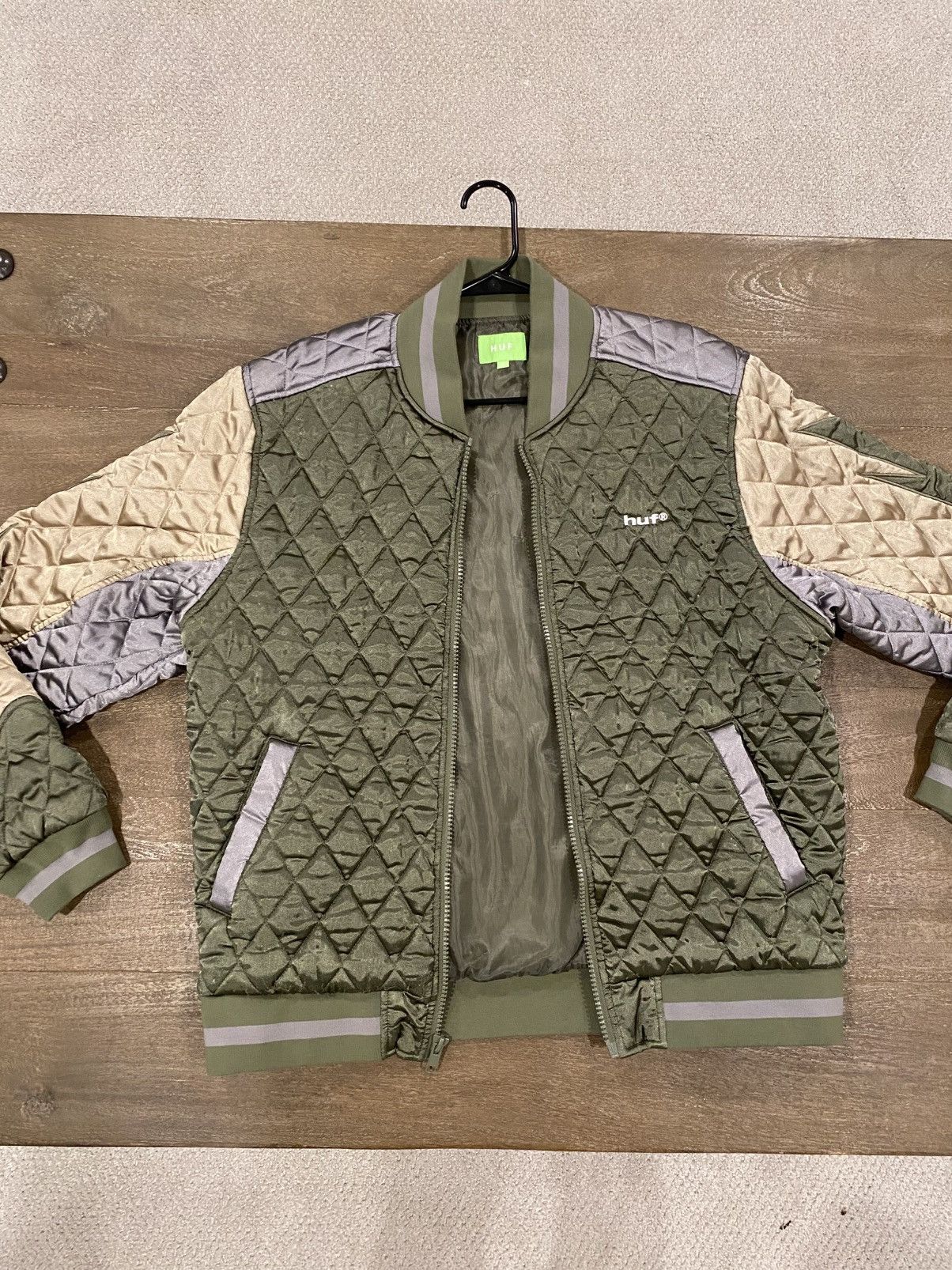 Huf huf varsity bomber (2020) Size US L / EU 52-54 / 3 - 1 Thumbnail