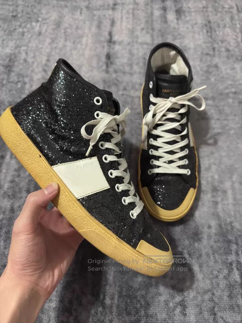 Saint Laurent Paris Saint Laurent Paris Black Scale Patch Cowhide High-Top Can Size US 9 / EU 42 - 2 Thumbnail