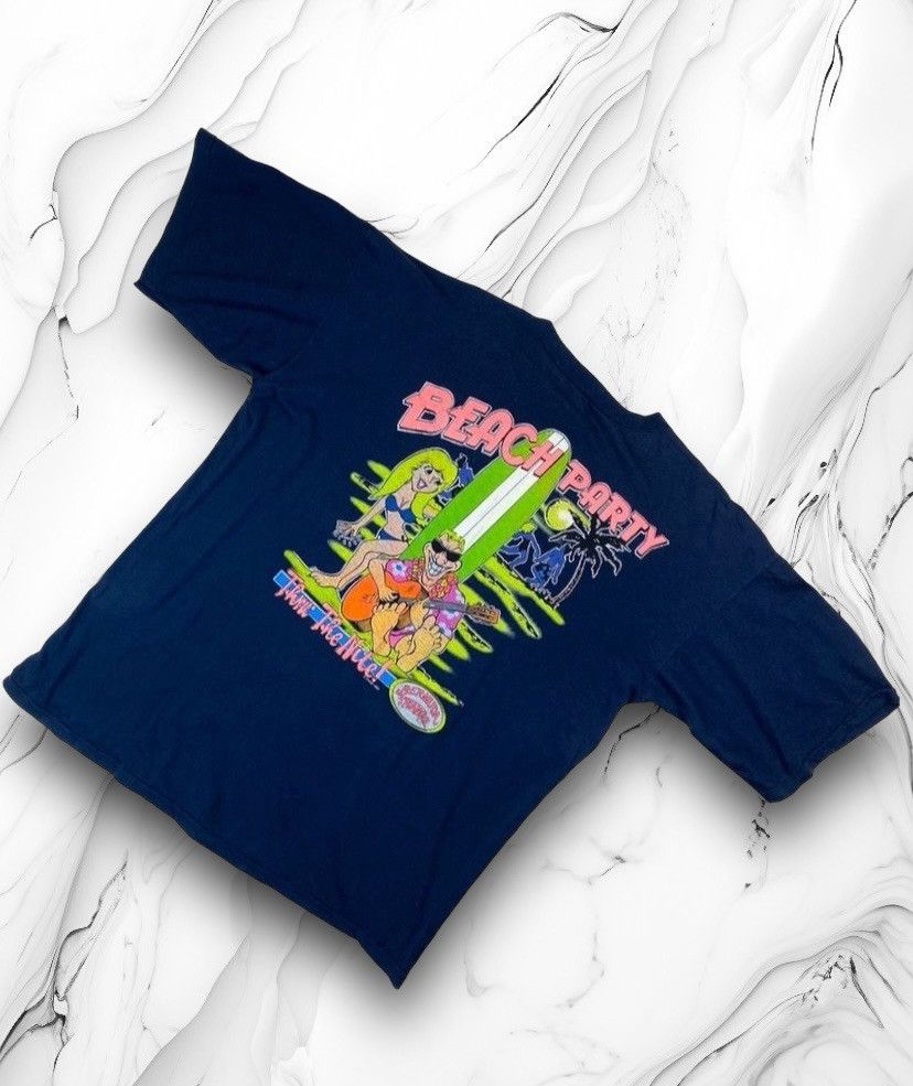Vintage Vintage Bermuda Triangle 80s Hawaiian Crazy Tee T Shirt Size US XL / EU 56 / 4 - 1 Thumbnail