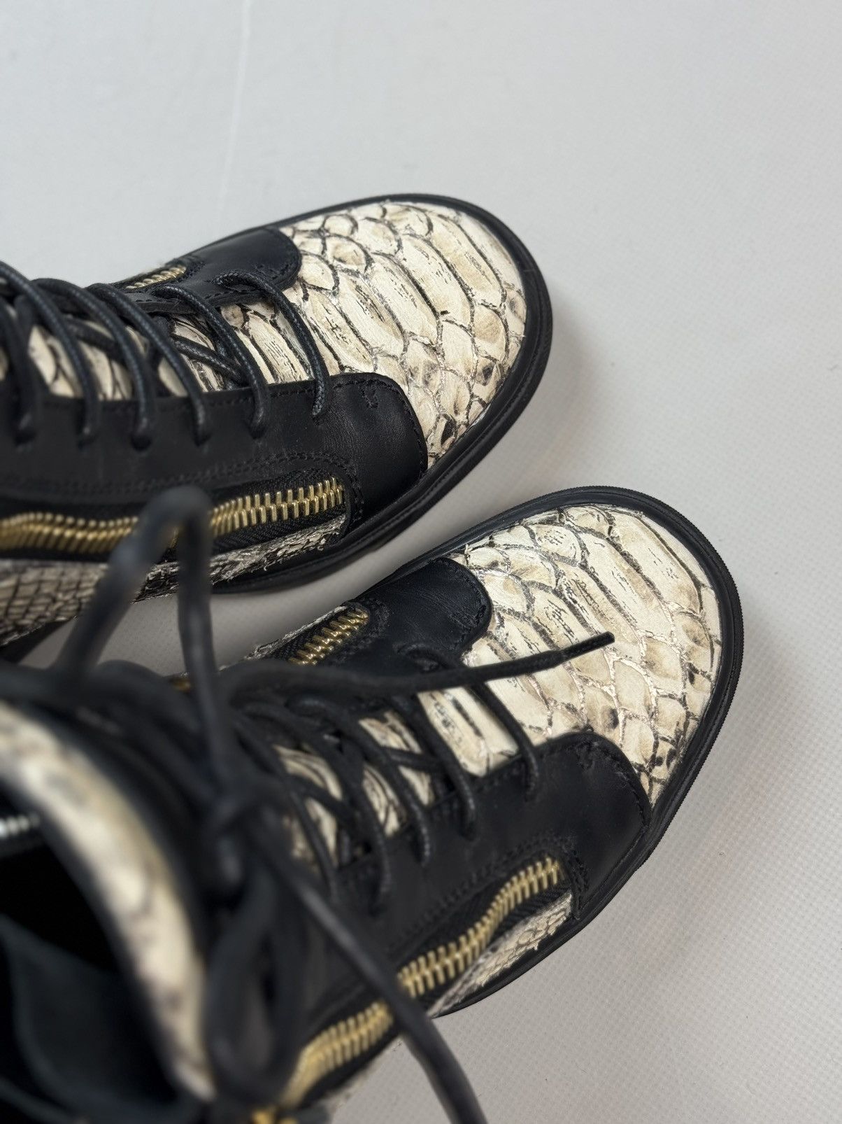 Giuseppe Zanotti Zanotti Python Embossed Leather Coby High Top Sneakers Shoes Size US 8.5 / IT 38.5 - 20 Thumbnail