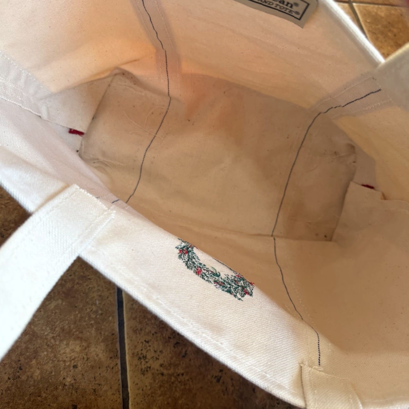 Vintage VINTAGE L.L. BEAN Boat Tote Red Canvas Bag Usa Made Wreath Christmas Tote Large Mens Men’s USA Canvas 16”x12” Size ONE SIZE - 7 Thumbnail