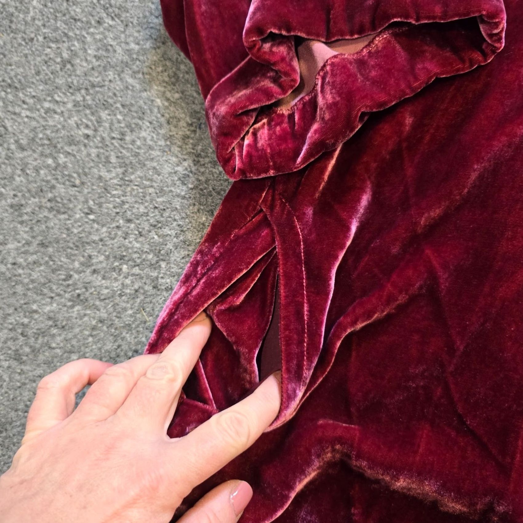 J. Jill J Jill Top Womens L Red Velour 3/4 Sleeve Stretch Silk Blend Casual Career Blouse Womens Size L / US 10 / IT 46 - 5 Thumbnail