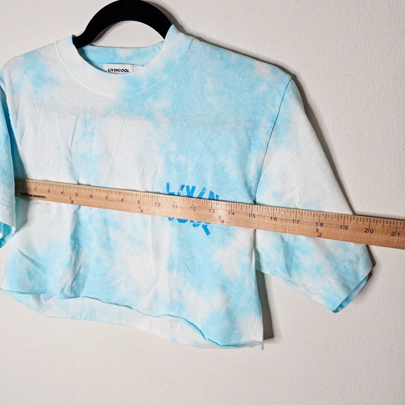 Other Livin Cool Pale Blue White Tie Dye Livin Cool Logo Crop Tee Size XS / US 0-2 / IT 36-38 - 4 Thumbnail