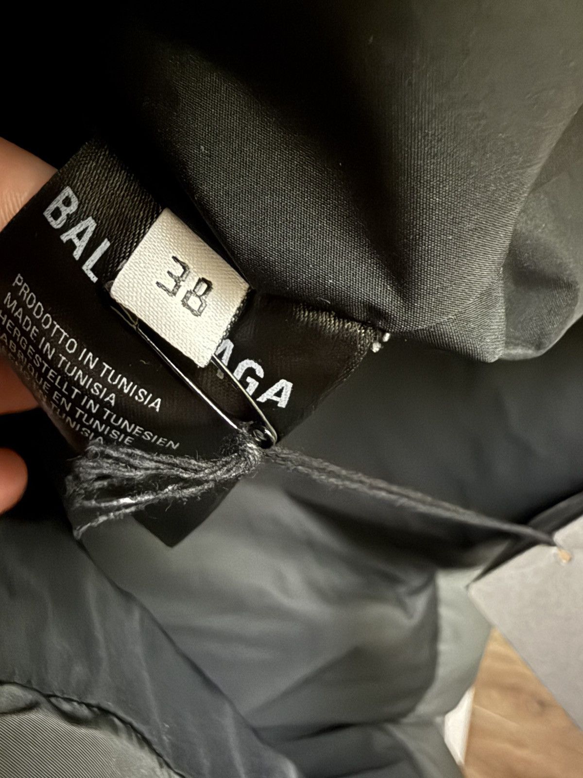 Balenciaga Balenciaga Sporty B puffer size large Size US L / EU 52-54 / 3 - 5 Thumbnail