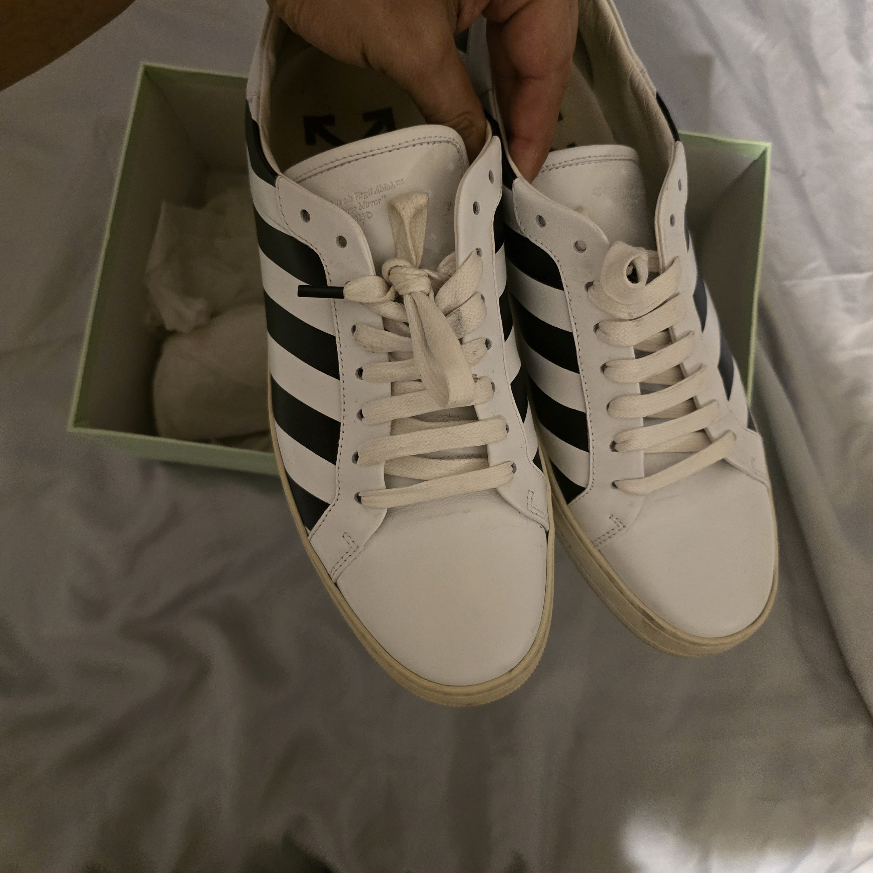 Off-White Off-White Classic Diagonals Sneaker White & Black Size US 9 / EU 42 - 3 Thumbnail
