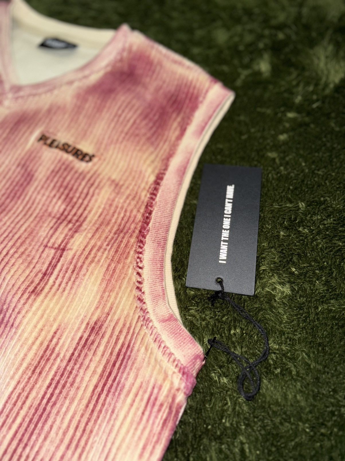 Pleasures [XL] Pleasures Overdyed Washed Corduroy Vest Size US XL / EU 56 / 4 - 4 Thumbnail