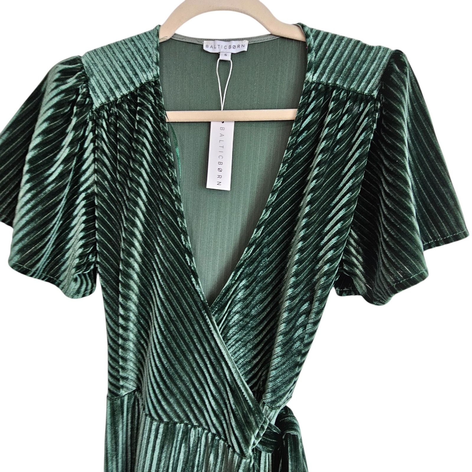 Born Baltic Born Womens Andi Ribbed Velvet Wrap Dress Maxi Sz S Size S / US 4 / IT 40 - 3 Thumbnail