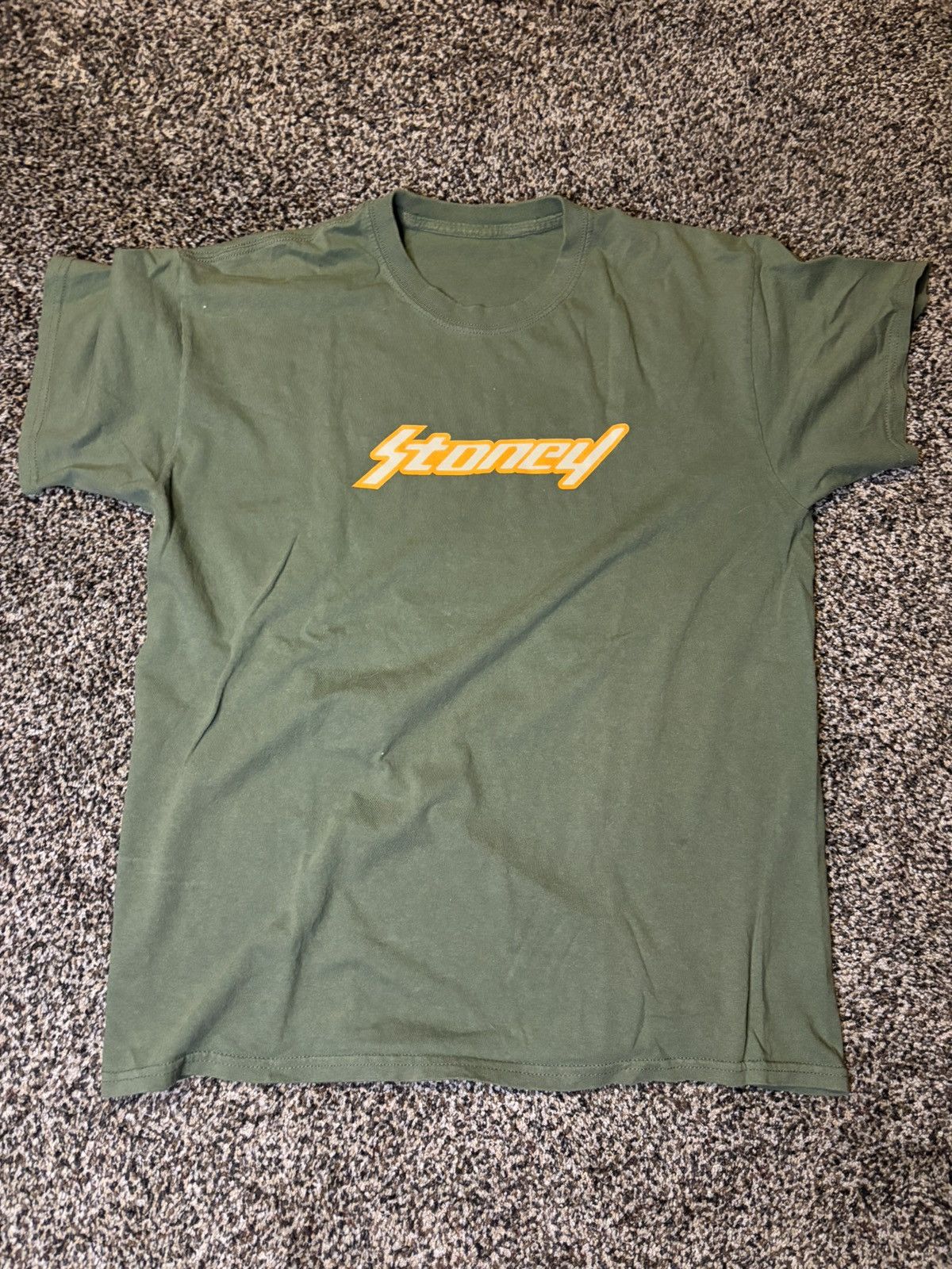 Gildan Stoney Post Malone Hunt Club tee ‘green’ Size US L / EU 52-54 / 3 - 3 Thumbnail