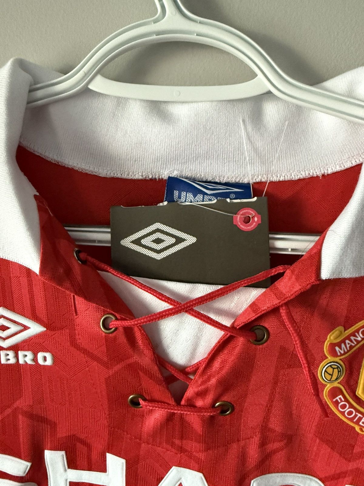 Umbro Eric Cantona Manchester United Vintage New Soccer Jersey Size US XXL / EU 58 / 5 - 6 Thumbnail