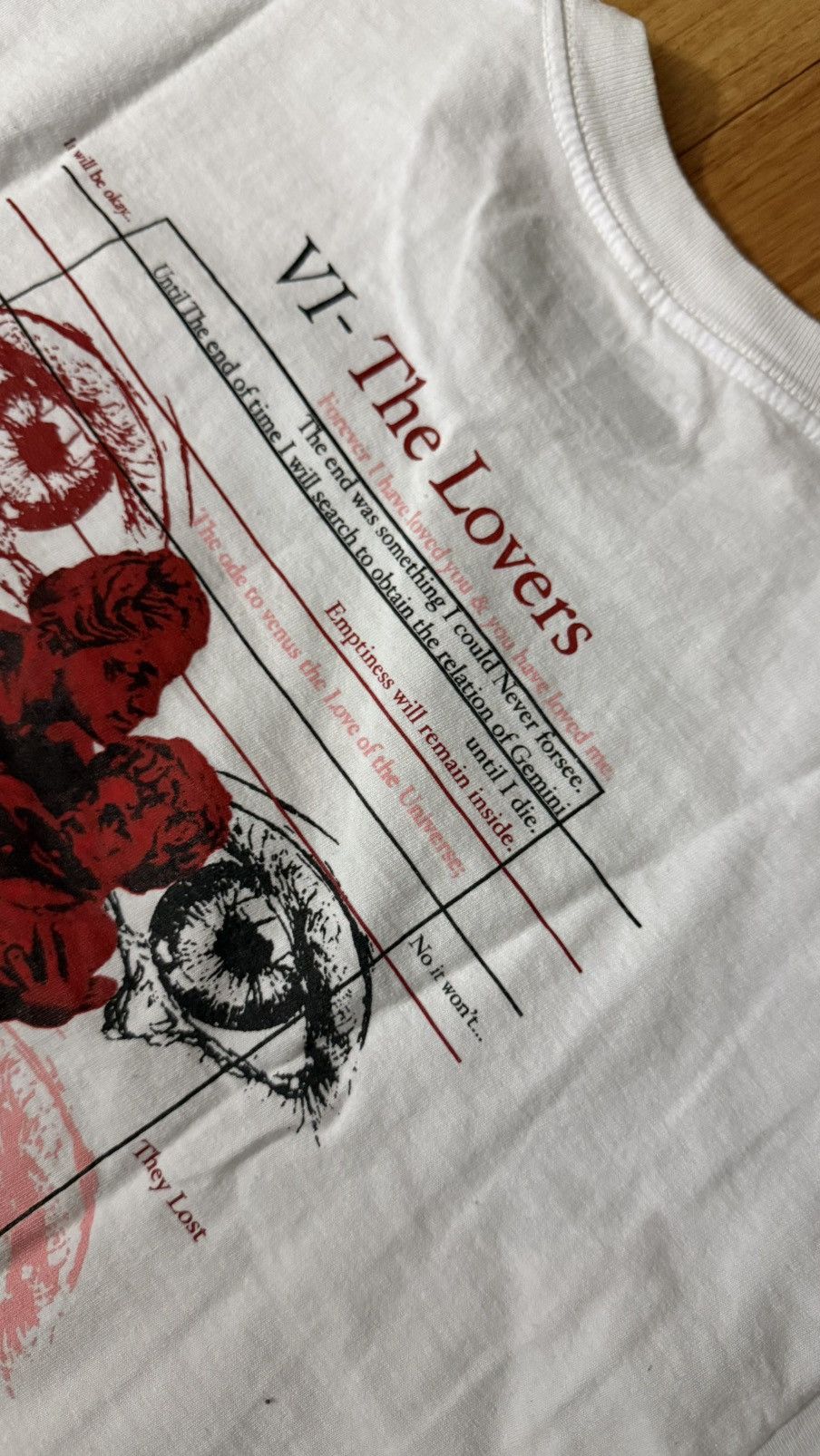 Vintage Rare Broken Hearts x Mo-dem Tour Shirt The Lover tarot Sz L Size US L / EU 52-54 / 3 - 7 Thumbnail